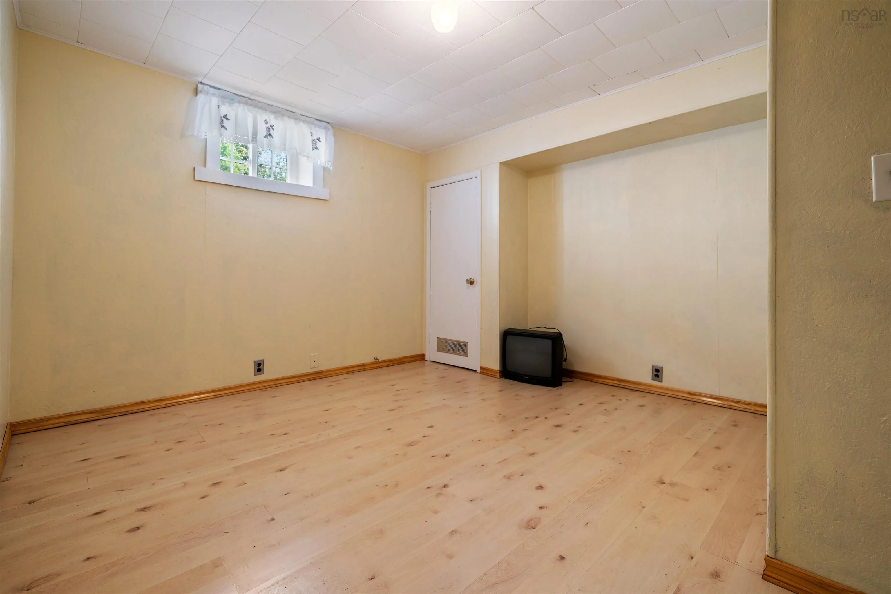 210 Main Street, Mulgrave, NS B0E 2G0, 3 Bedrooms Bedrooms, ,2 BathroomsBathrooms,Residential,For Sale,Main,202518027