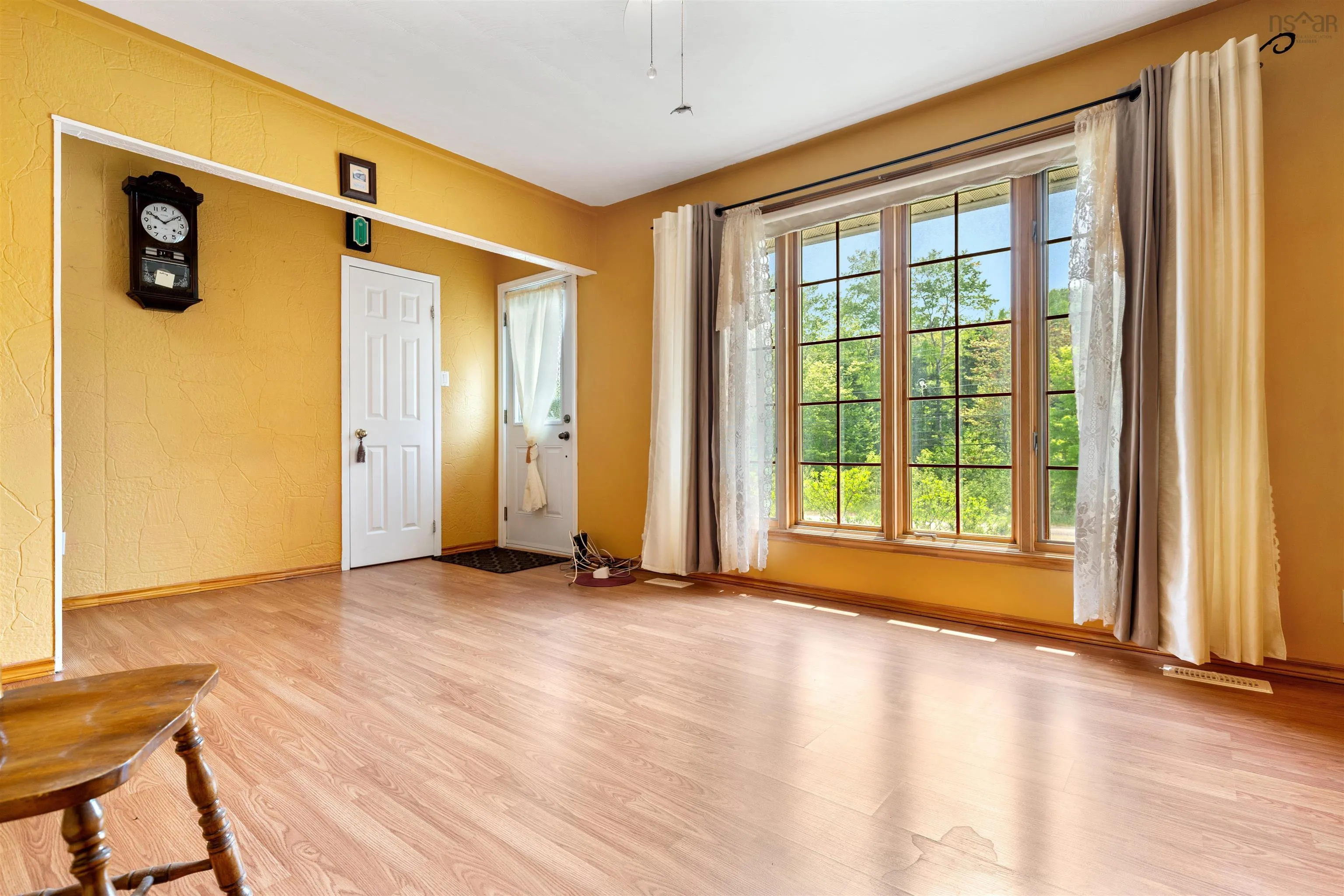 210 Main Street, Mulgrave, NS B0E 2G0, 3 Bedrooms Bedrooms, ,2 BathroomsBathrooms,Residential,For Sale,Main,202518027
