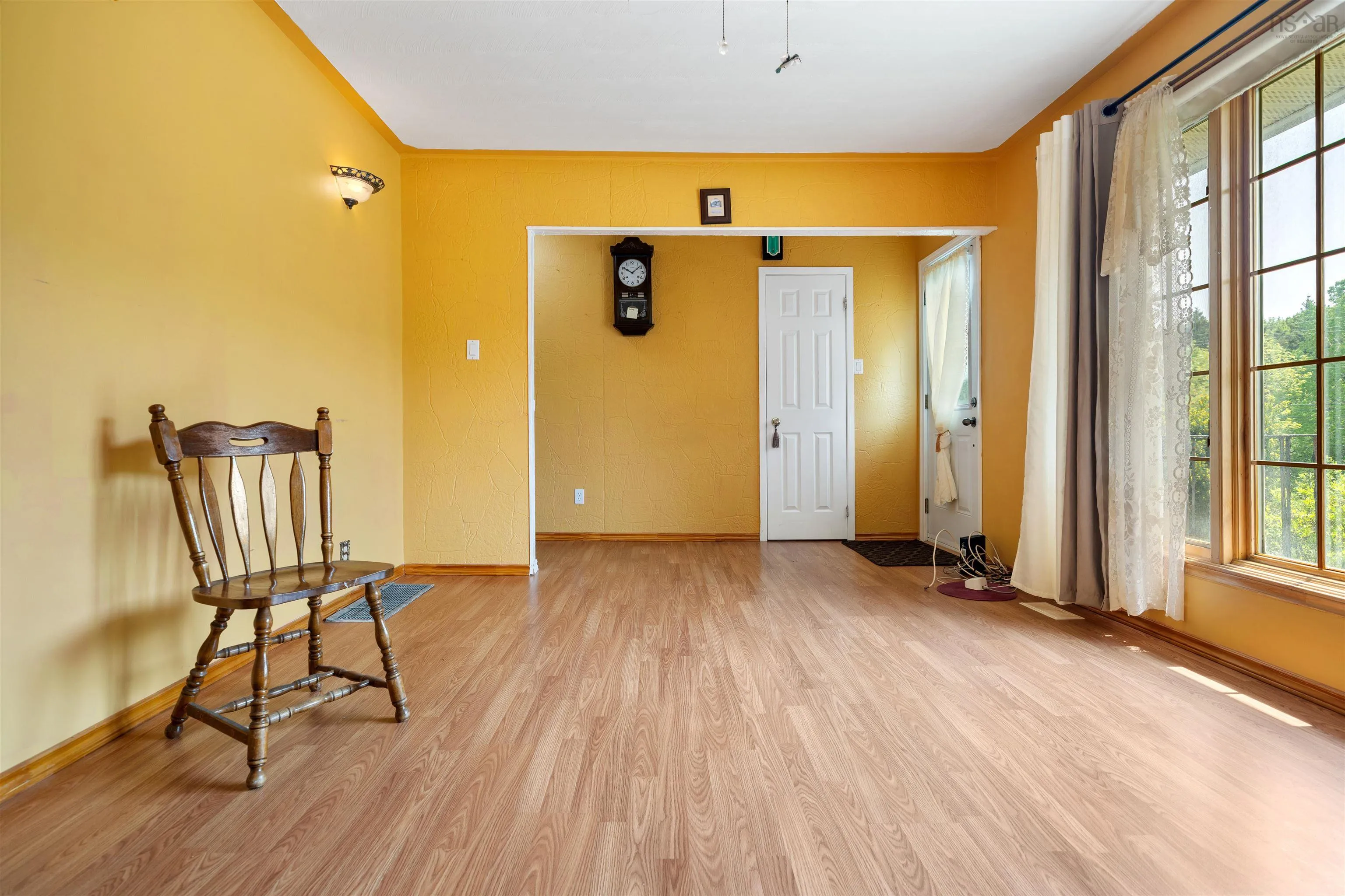 210 Main Street, Mulgrave, NS B0E 2G0, 3 Bedrooms Bedrooms, ,2 BathroomsBathrooms,Residential,For Sale,Main,202518027