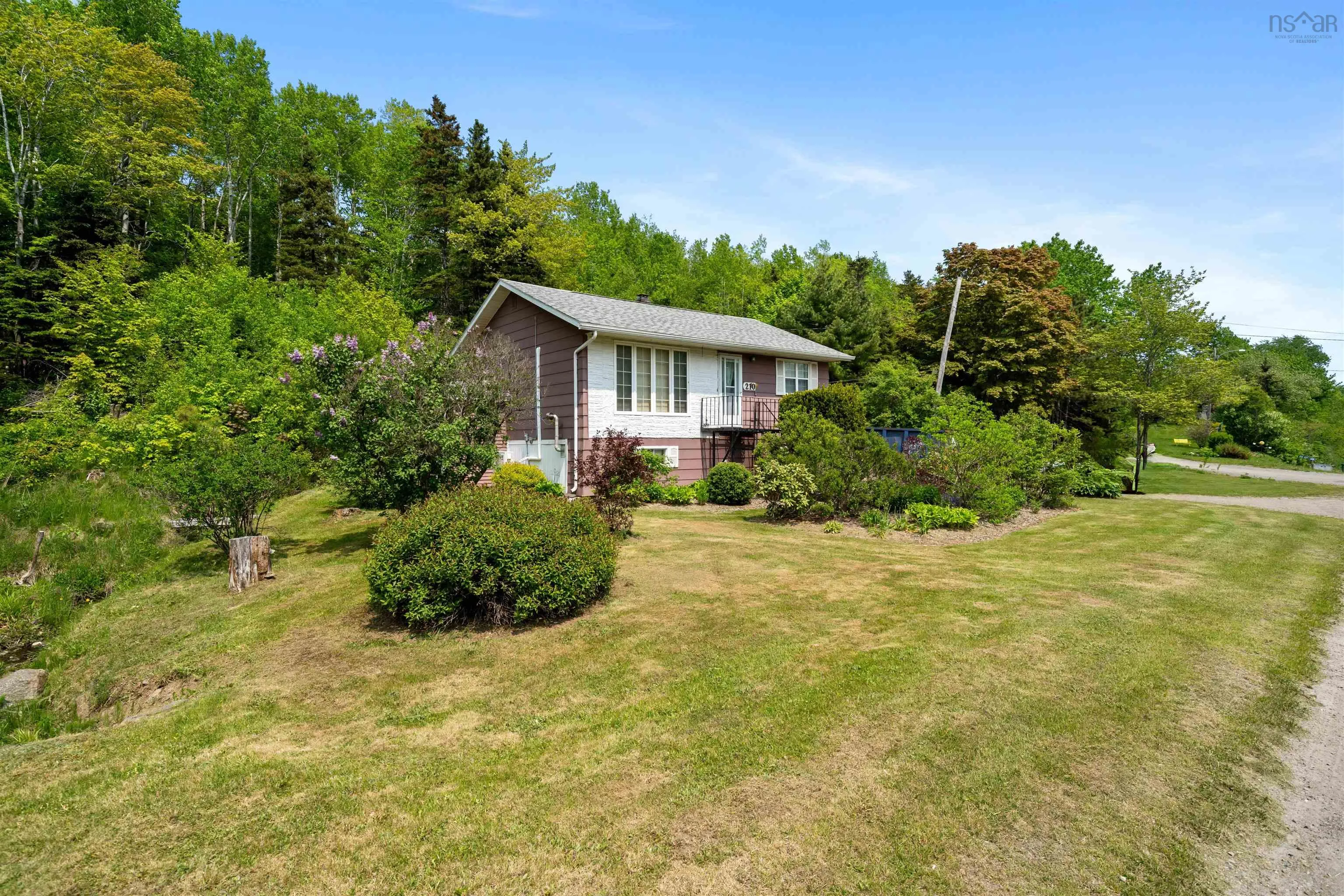 210 Main Street, Mulgrave, NS B0E 2G0, 3 Bedrooms Bedrooms, ,2 BathroomsBathrooms,Residential,For Sale,Main,202518027