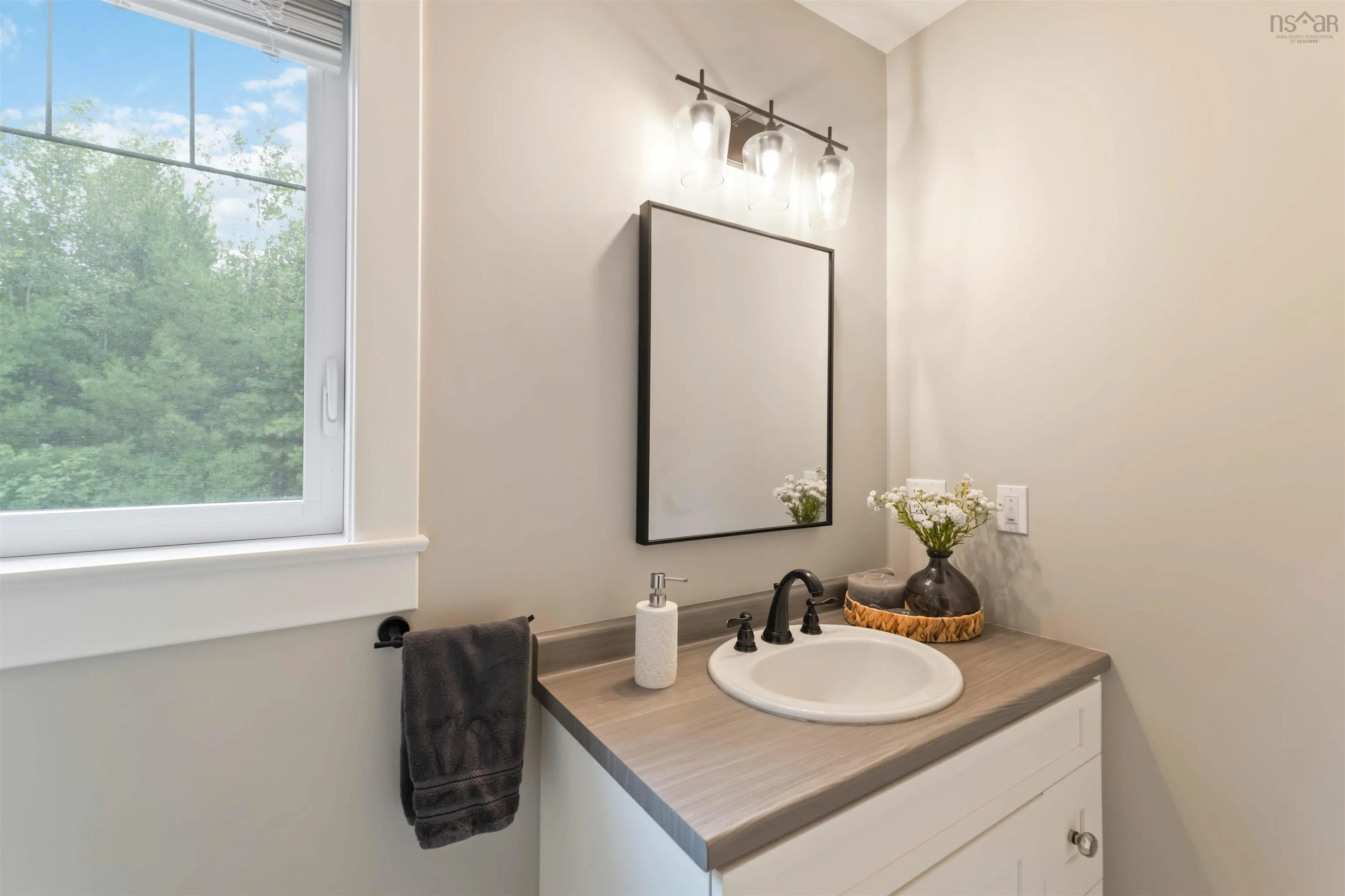 472 Alexander Mackenzie Road, South Farmington, NS B0P 1W0, 3 Bedrooms Bedrooms, ,2 BathroomsBathrooms,Residential,For Sale,Alexander Mackenzie,202520222