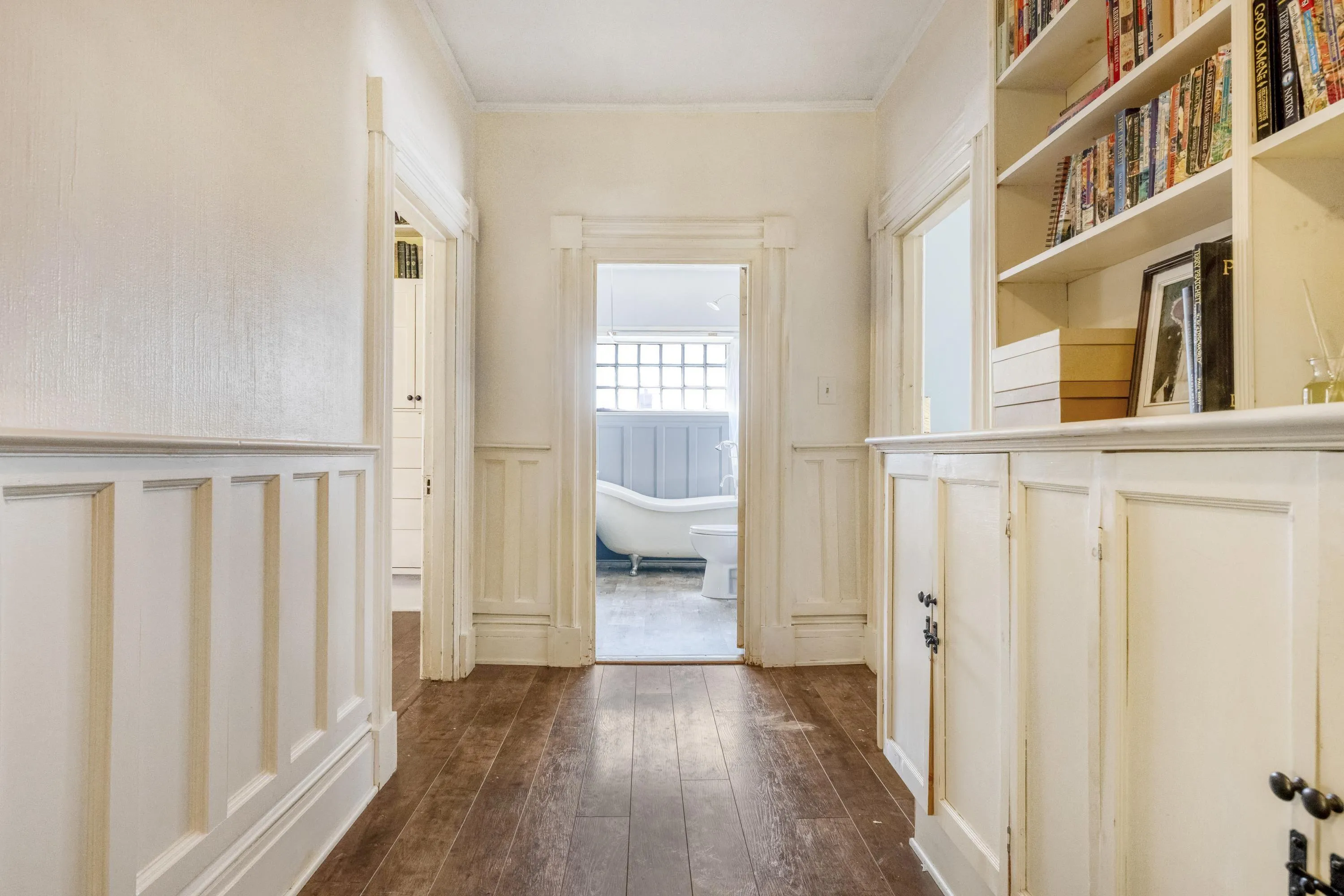177 York Street, Lunenburg, NS B0J 2C0, 4 Bedrooms Bedrooms, ,2 BathroomsBathrooms,Residential,For Sale,York,202520892