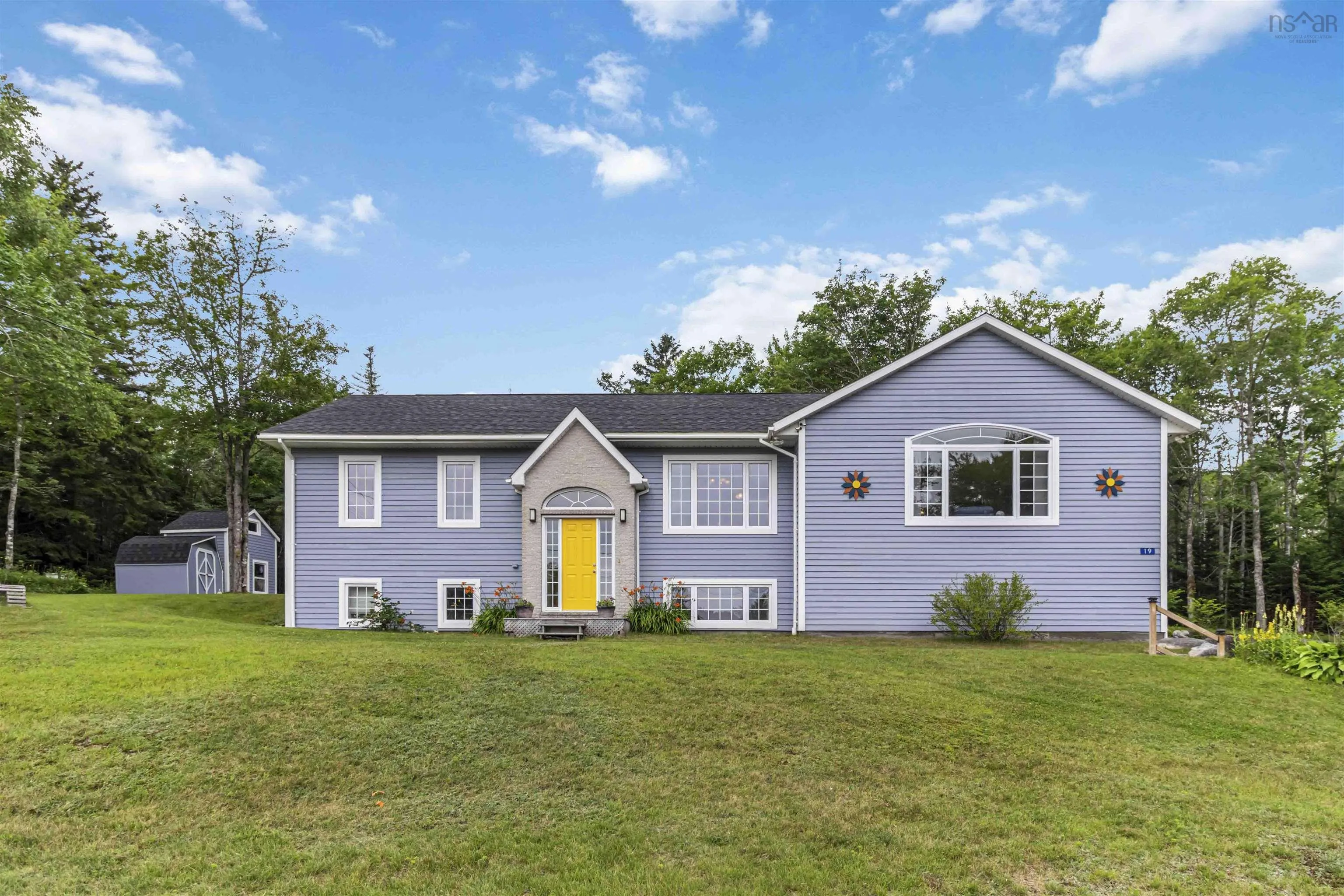 19 Mona Marie Lane, Fox Point, NS B0J 1T0, 3 Bedrooms Bedrooms, ,2 BathroomsBathrooms,Residential,For Sale,Mona Marie,202518015