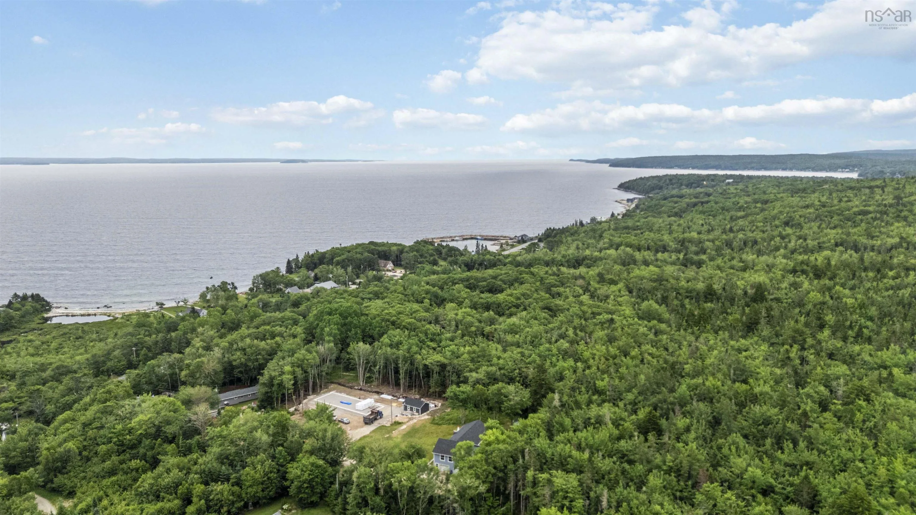 19 Mona Marie Lane, Fox Point, NS B0J 1T0, 3 Bedrooms Bedrooms, ,2 BathroomsBathrooms,Residential,For Sale,Mona Marie,202518015