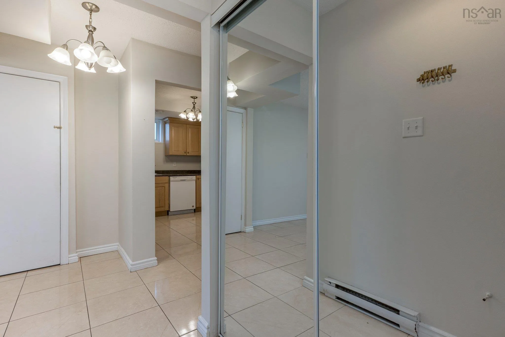 6926 - 6932 Mumford Road, Halifax Ns B3l 2h5, 9 Bedrooms Bedrooms, ,Residential Income,For Sale,Mumford,202424995