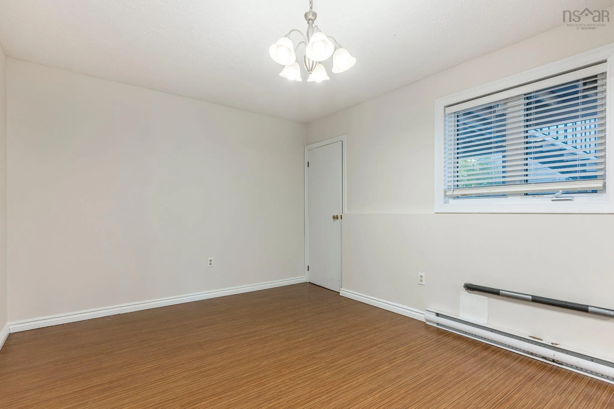 6926 - 6932 Mumford Road, Halifax Ns B3l 2h5, 9 Bedrooms Bedrooms, ,Residential Income,For Sale,Mumford,202424995