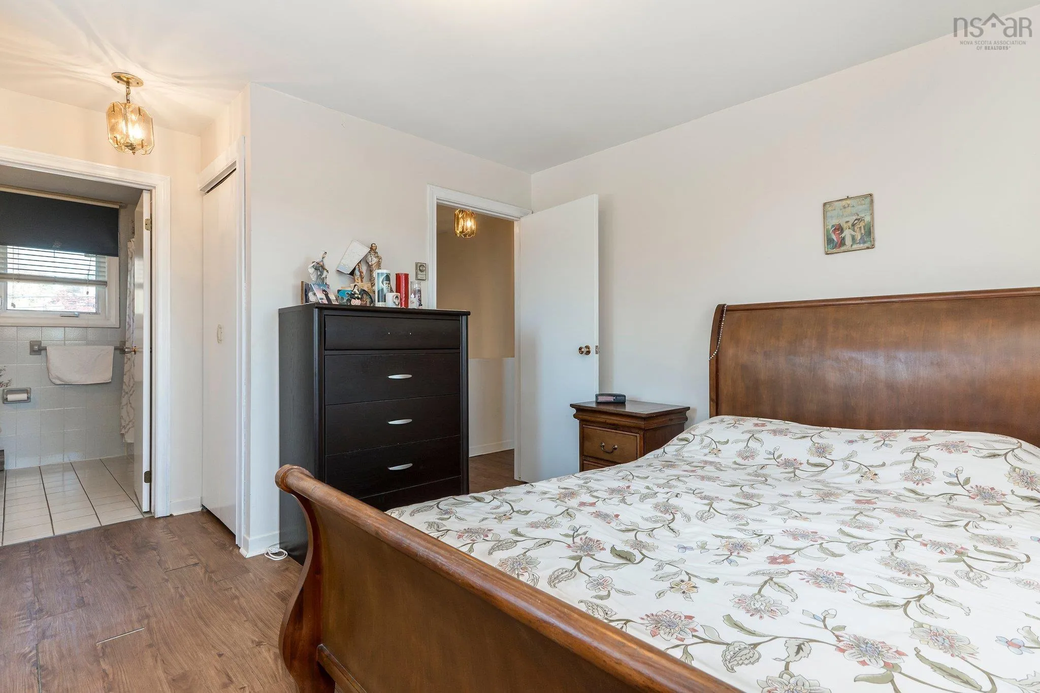 6926 - 6932 Mumford Road, Halifax Ns B3l 2h5, 9 Bedrooms Bedrooms, ,Residential Income,For Sale,Mumford,202424995