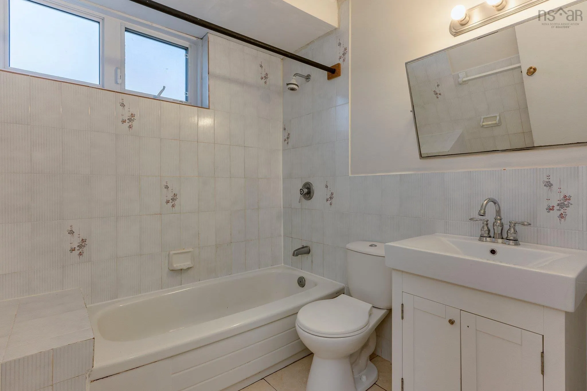 6926 - 6932 Mumford Road, Halifax Ns B3l 2h5, 9 Bedrooms Bedrooms, ,Residential Income,For Sale,Mumford,202424995