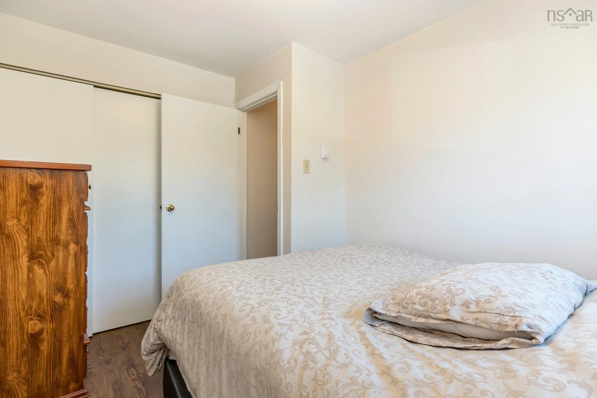 6926 - 6932 Mumford Road, Halifax Ns B3l 2h5, 9 Bedrooms Bedrooms, ,Residential Income,For Sale,Mumford,202424995