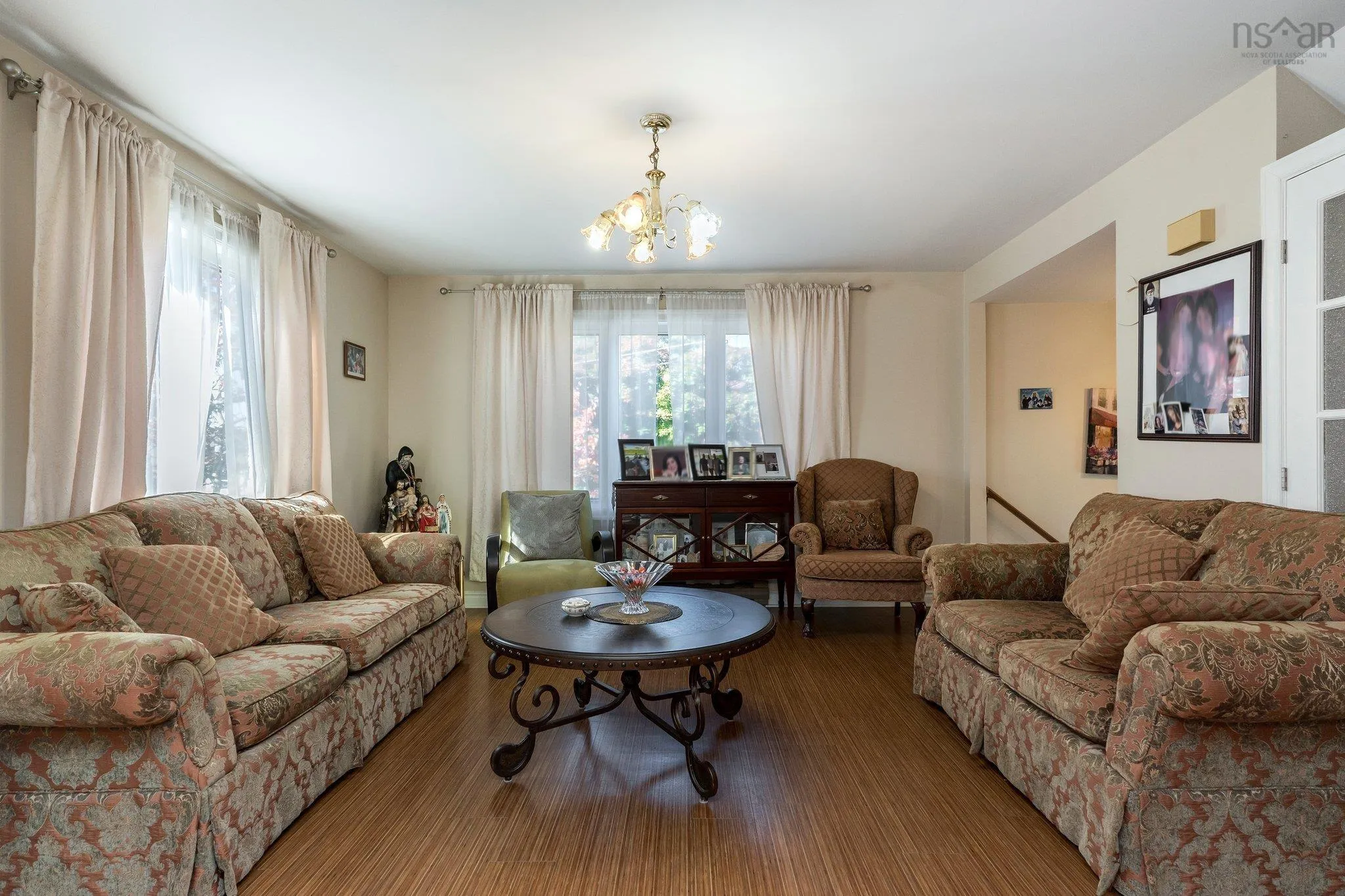 6926 - 6932 Mumford Road, Halifax Ns B3l 2h5, 9 Bedrooms Bedrooms, ,Residential Income,For Sale,Mumford,202424995