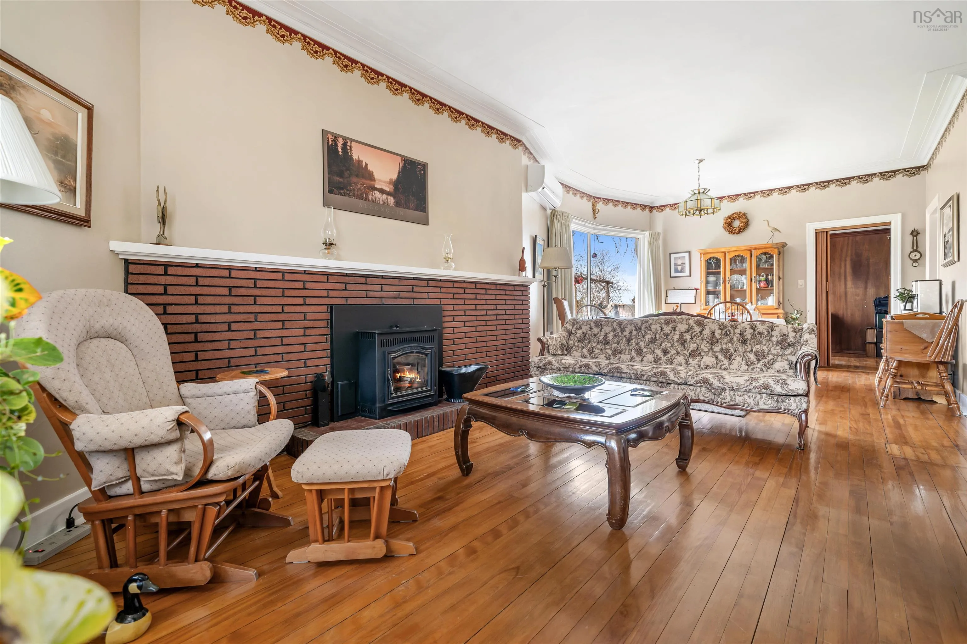 138 Main Street, Stewiacke Ns B0n 2j0, 4 Bedrooms Bedrooms, ,4 BathroomsBathrooms,Residential,For Sale,Main,202510364