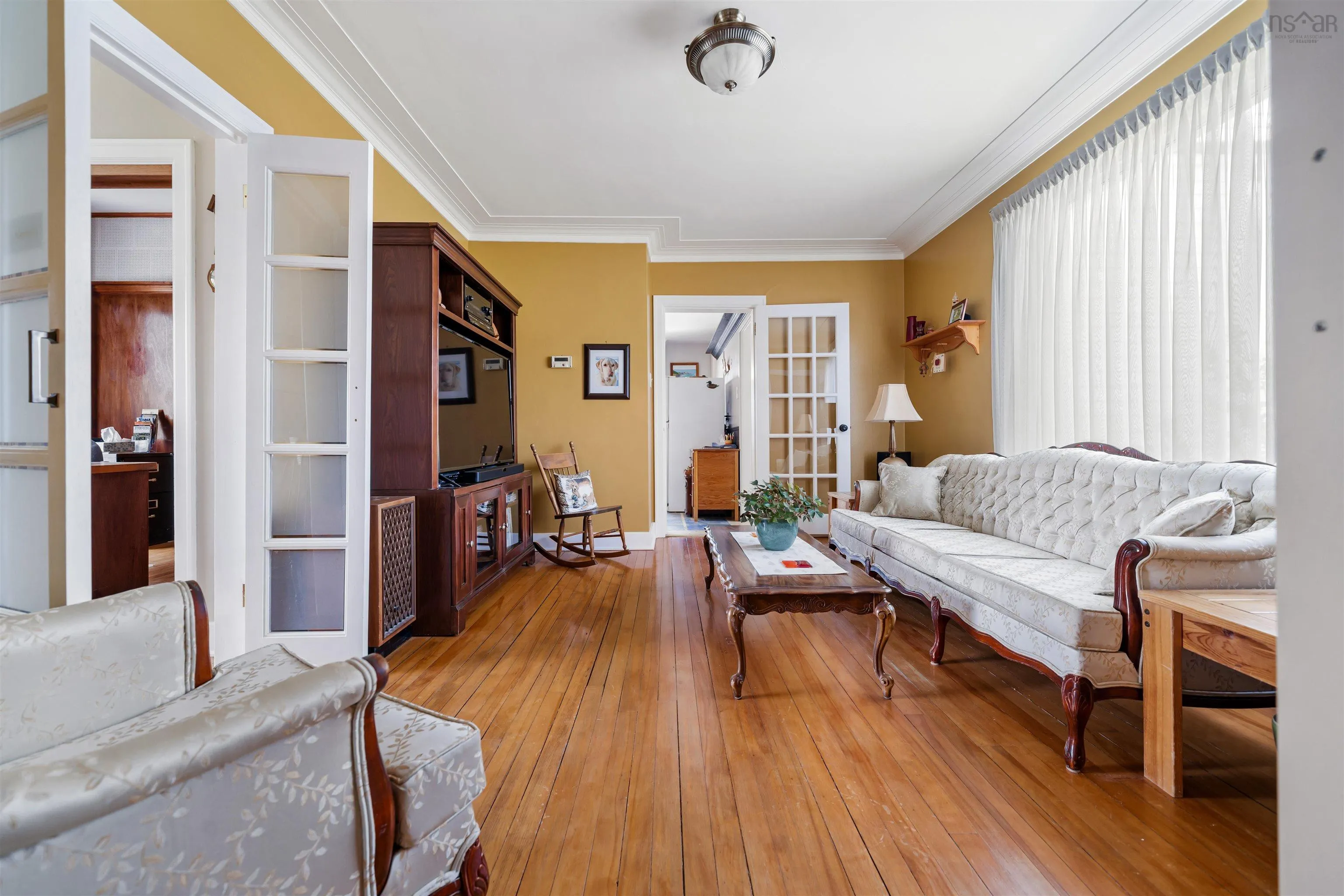 138 Main Street, Stewiacke Ns B0n 2j0, 4 Bedrooms Bedrooms, ,4 BathroomsBathrooms,Residential,For Sale,Main,202510364