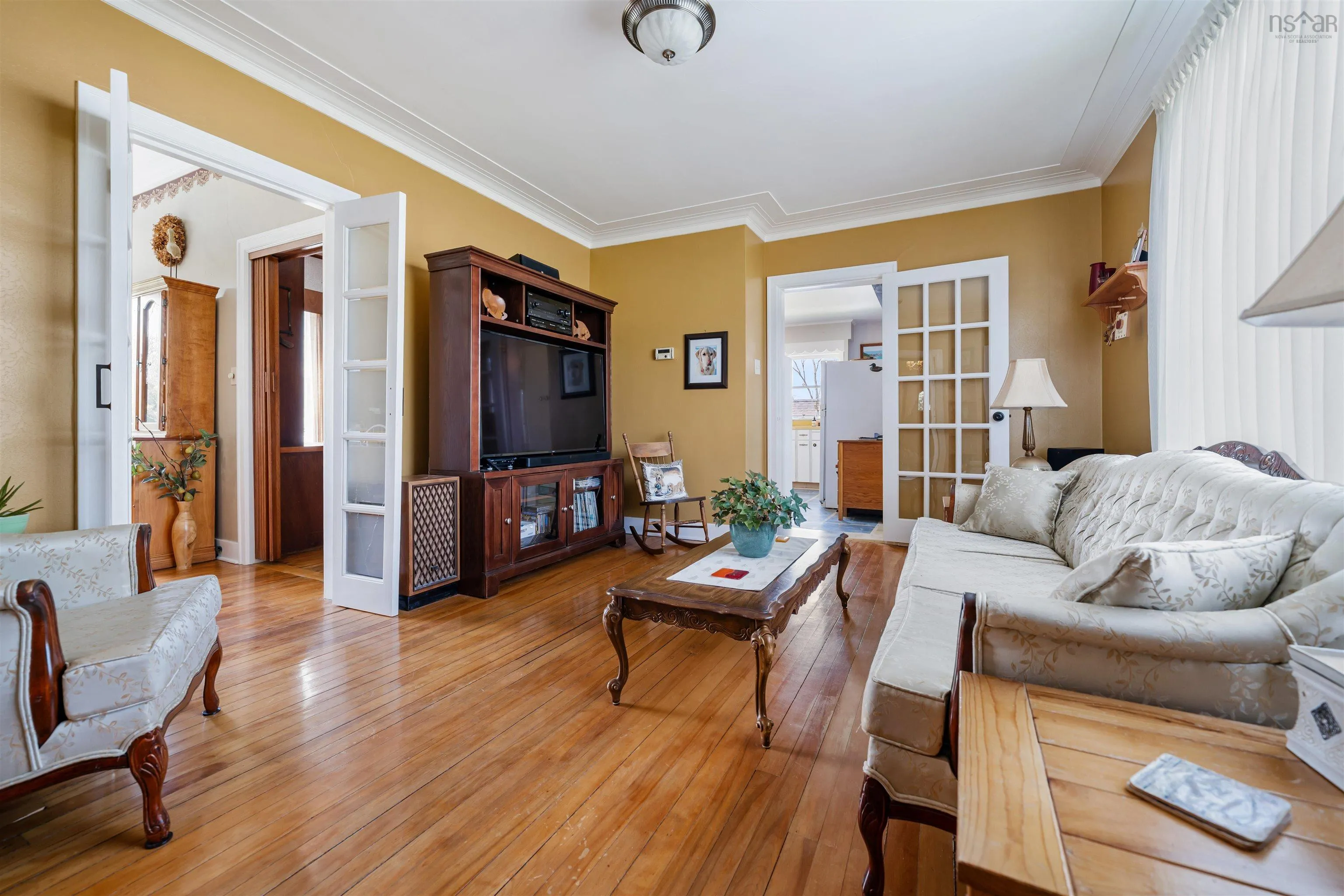 138 Main Street, Stewiacke Ns B0n 2j0, 4 Bedrooms Bedrooms, ,4 BathroomsBathrooms,Residential,For Sale,Main,202510364