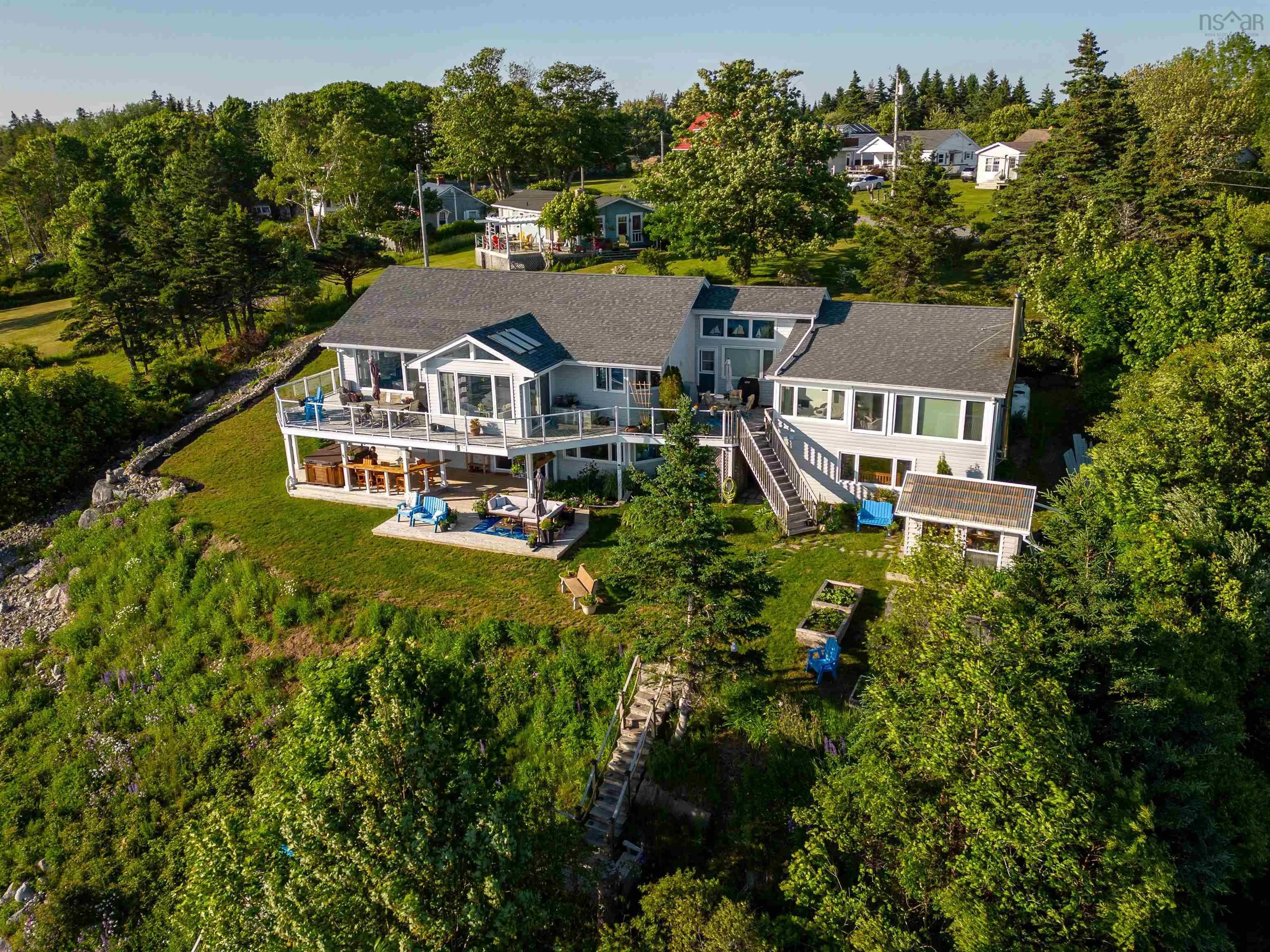 54 Bayview Drive, Hacketts Cove, NS B3Z 3J9, 5 Bedrooms Bedrooms, ,6 BathroomsBathrooms,Residential,For Sale,Bayview,202520271
