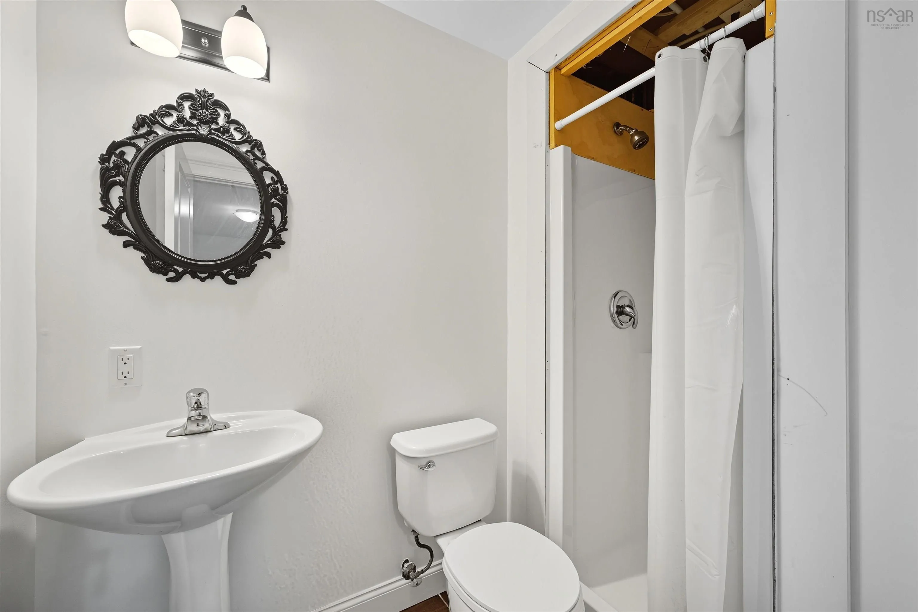 203 Transom Drive, Halifax, NS B3M 4T8, 3 Bedrooms Bedrooms, ,4 BathroomsBathrooms,Residential,For Sale,Transom,202523836