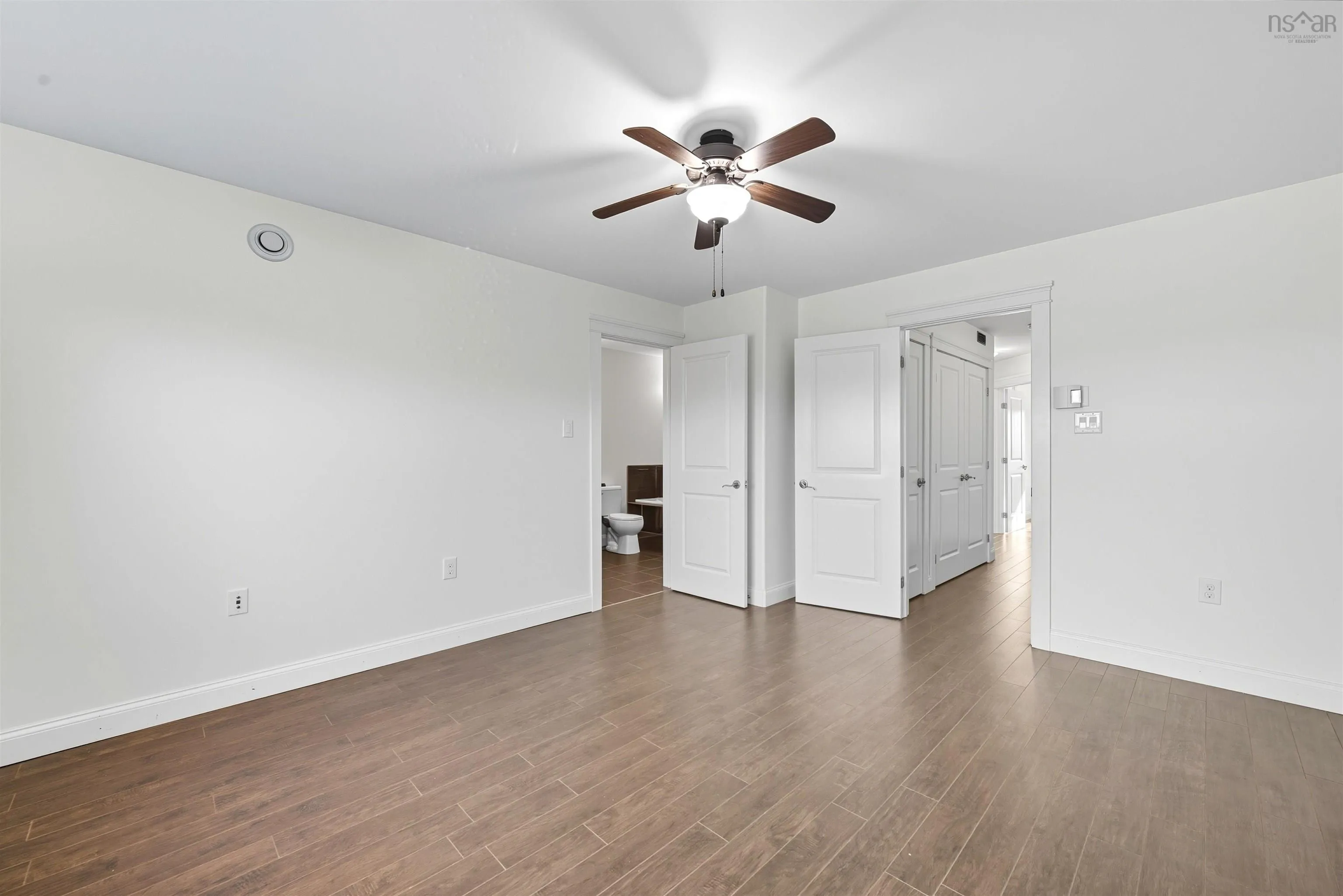203 Transom Drive, Halifax, NS B3M 4T8, 3 Bedrooms Bedrooms, ,4 BathroomsBathrooms,Residential,For Sale,Transom,202523836