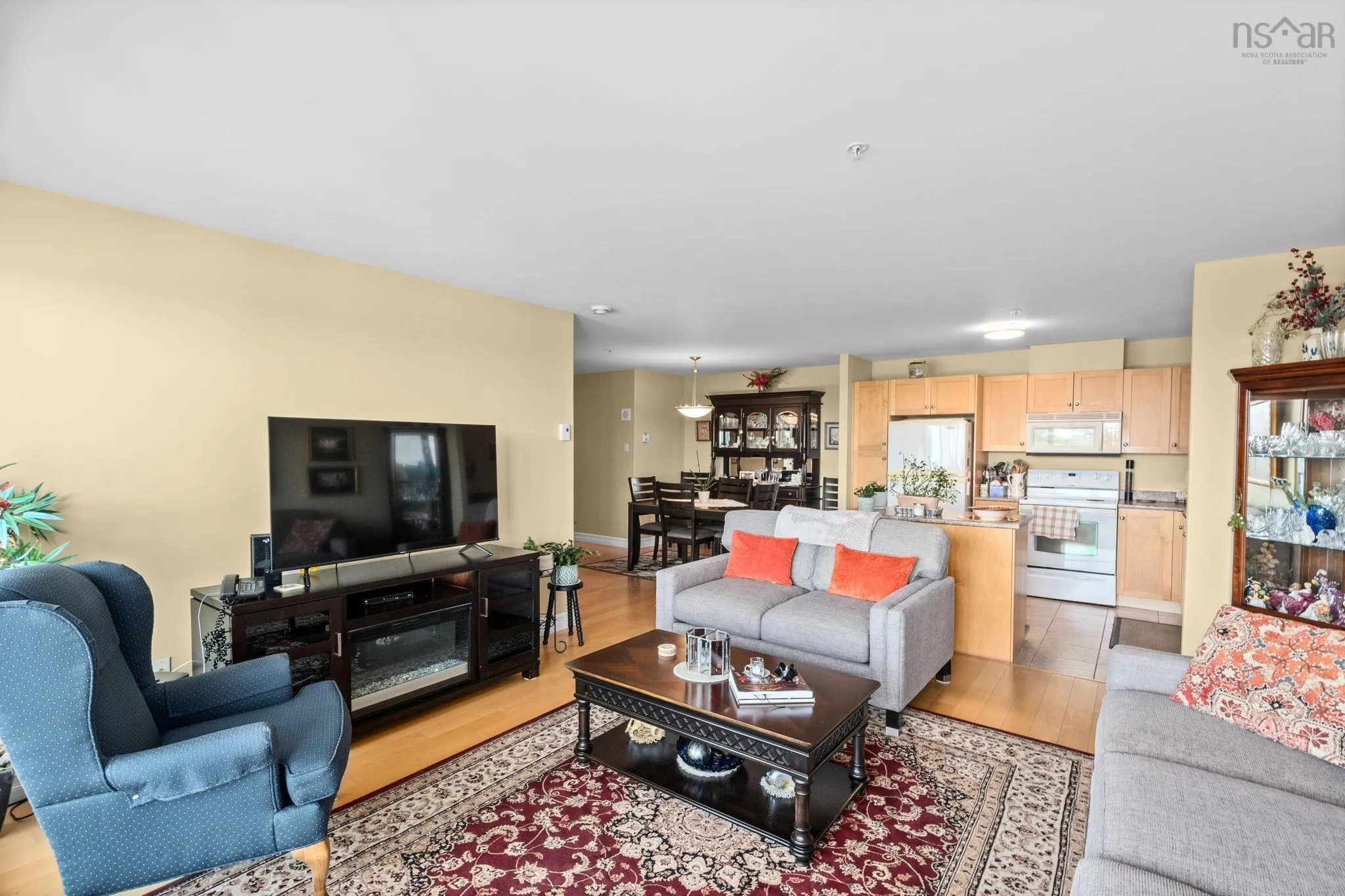 607-2677 Gladstone Street, Halifax, NS B3K 0A3, 2 Bedrooms Bedrooms, ,2 BathroomsBathrooms,Residential,For Sale,Gladstone,202521526