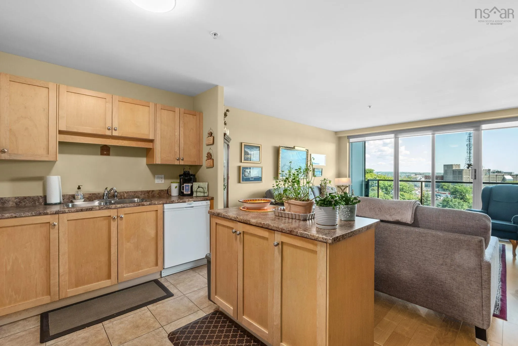 607-2677 Gladstone Street, Halifax, NS B3K 0A3, 2 Bedrooms Bedrooms, ,2 BathroomsBathrooms,Residential,For Sale,Gladstone,202521526