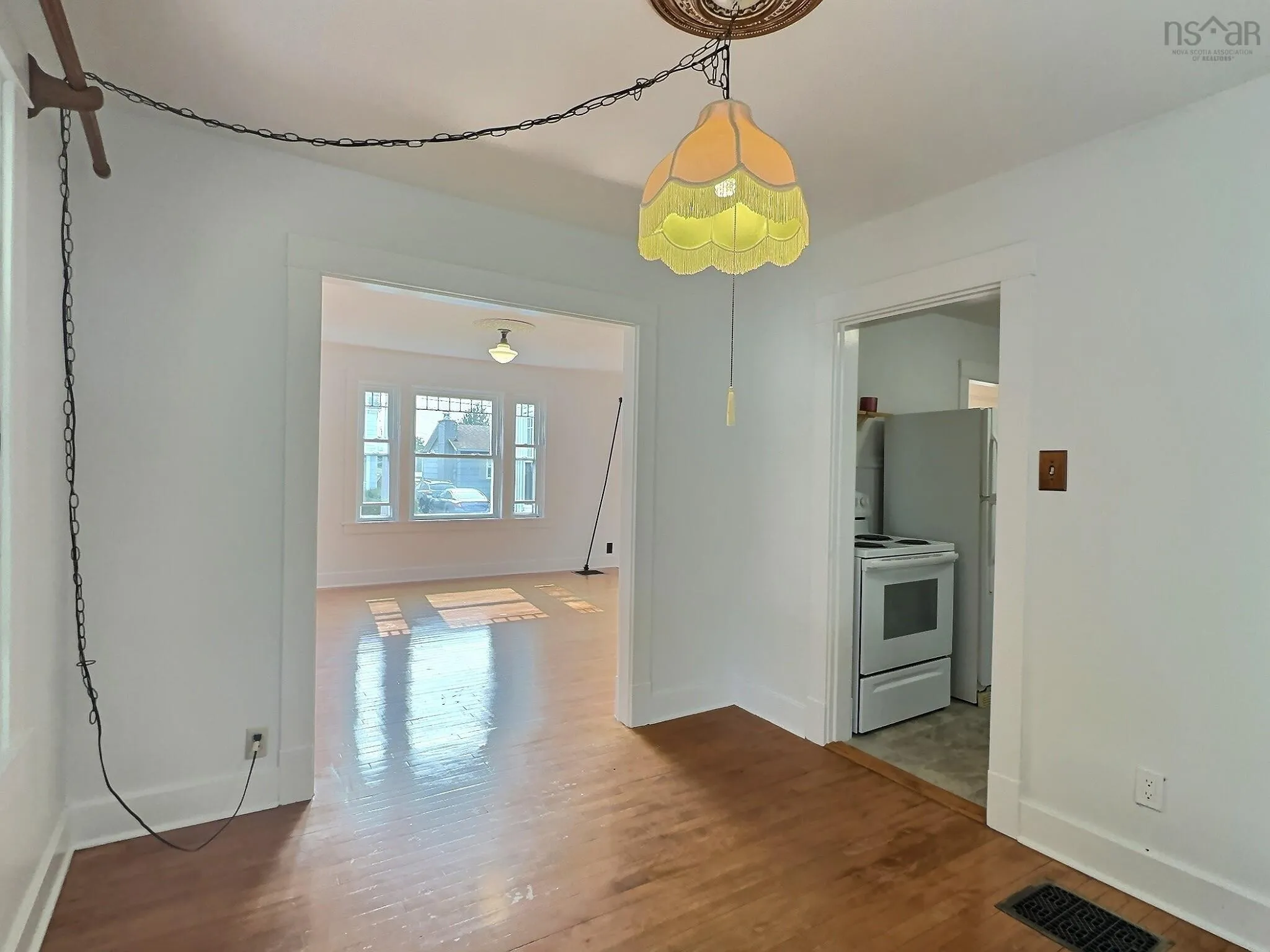 11 Hingley Avenue, Truro, NS B2N 3B9, 3 Bedrooms Bedrooms, ,2 BathroomsBathrooms,Residential,For Sale,Hingley,202520286