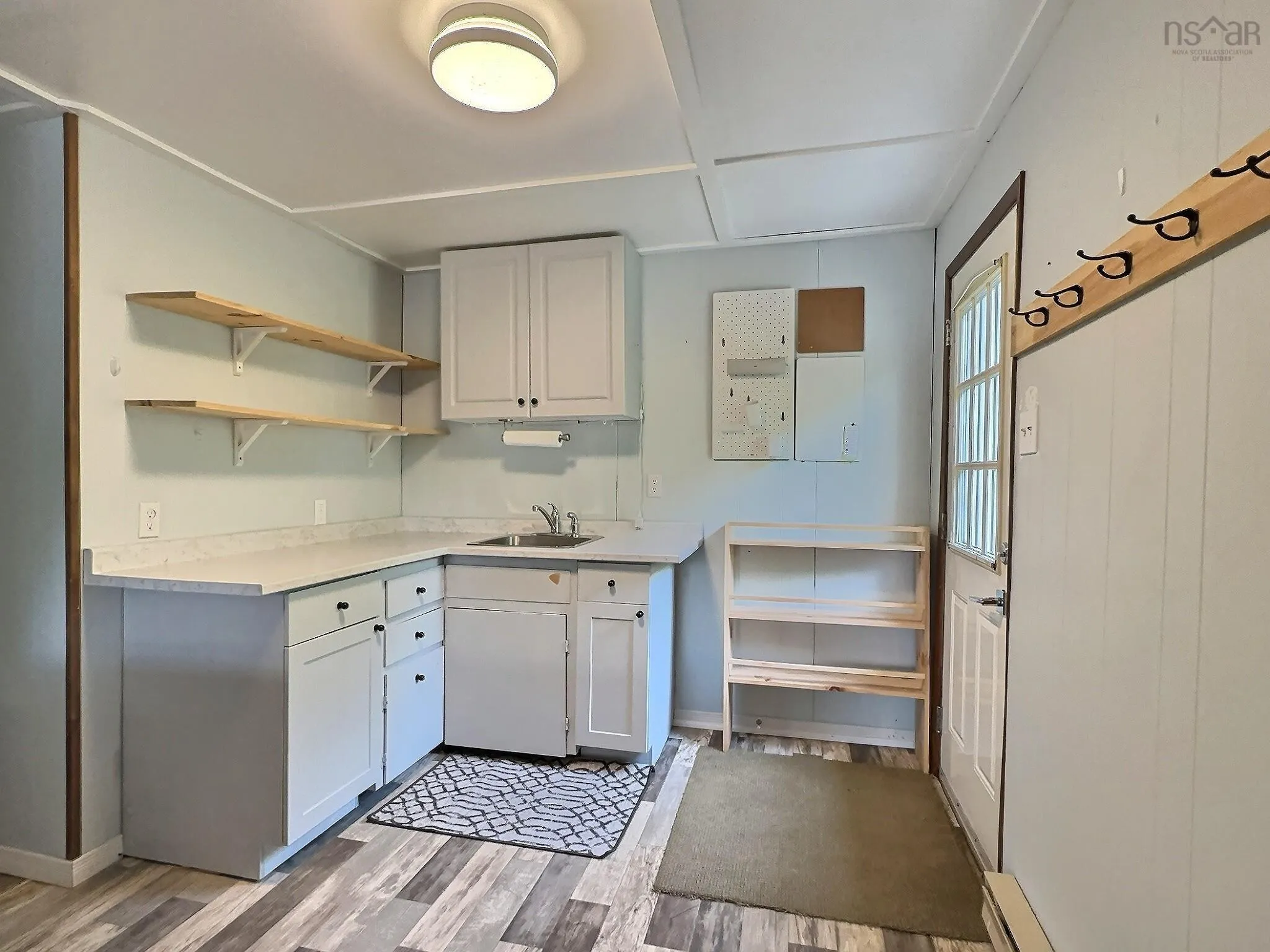 11 Hingley Avenue, Truro, NS B2N 3B9, 3 Bedrooms Bedrooms, ,2 BathroomsBathrooms,Residential,For Sale,Hingley,202520286