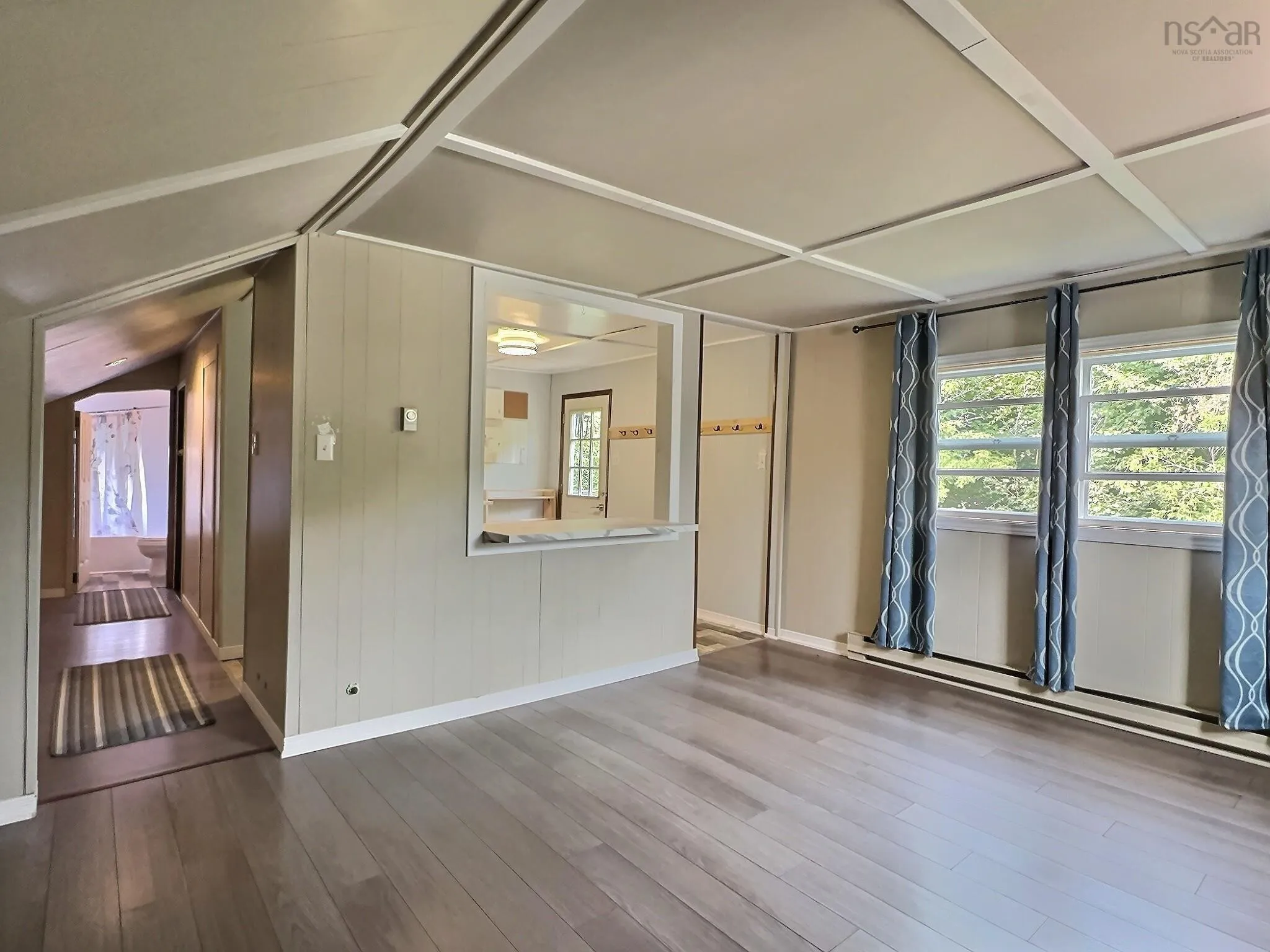 11 Hingley Avenue, Truro, NS B2N 3B9, 3 Bedrooms Bedrooms, ,2 BathroomsBathrooms,Residential,For Sale,Hingley,202520286