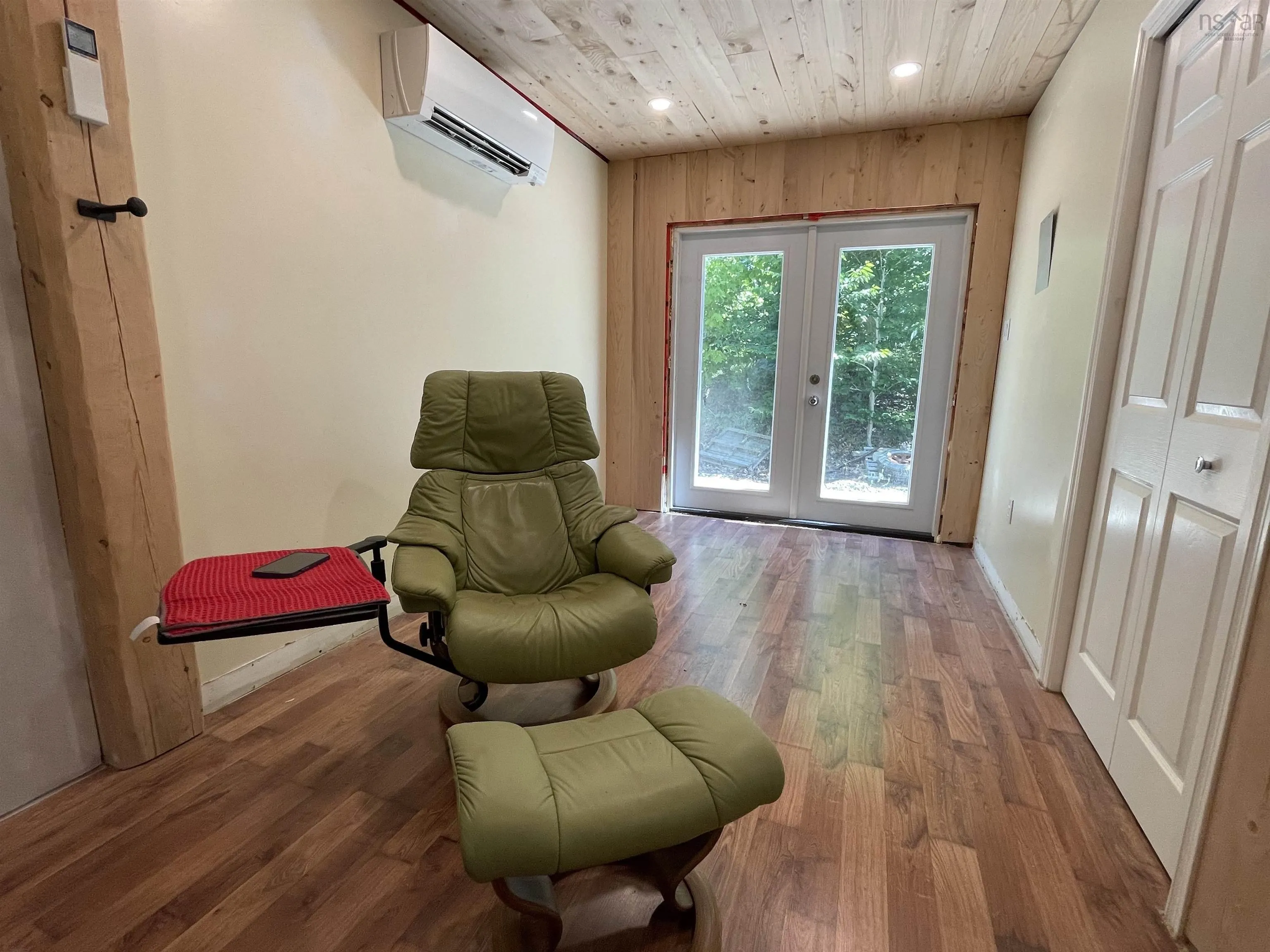 141 Hidden Lake East, Labelle, NS B0T 1E0, 2 Bedrooms Bedrooms, ,1 BathroomBathrooms,Residential,For Sale,Hidden Lake East,202519818