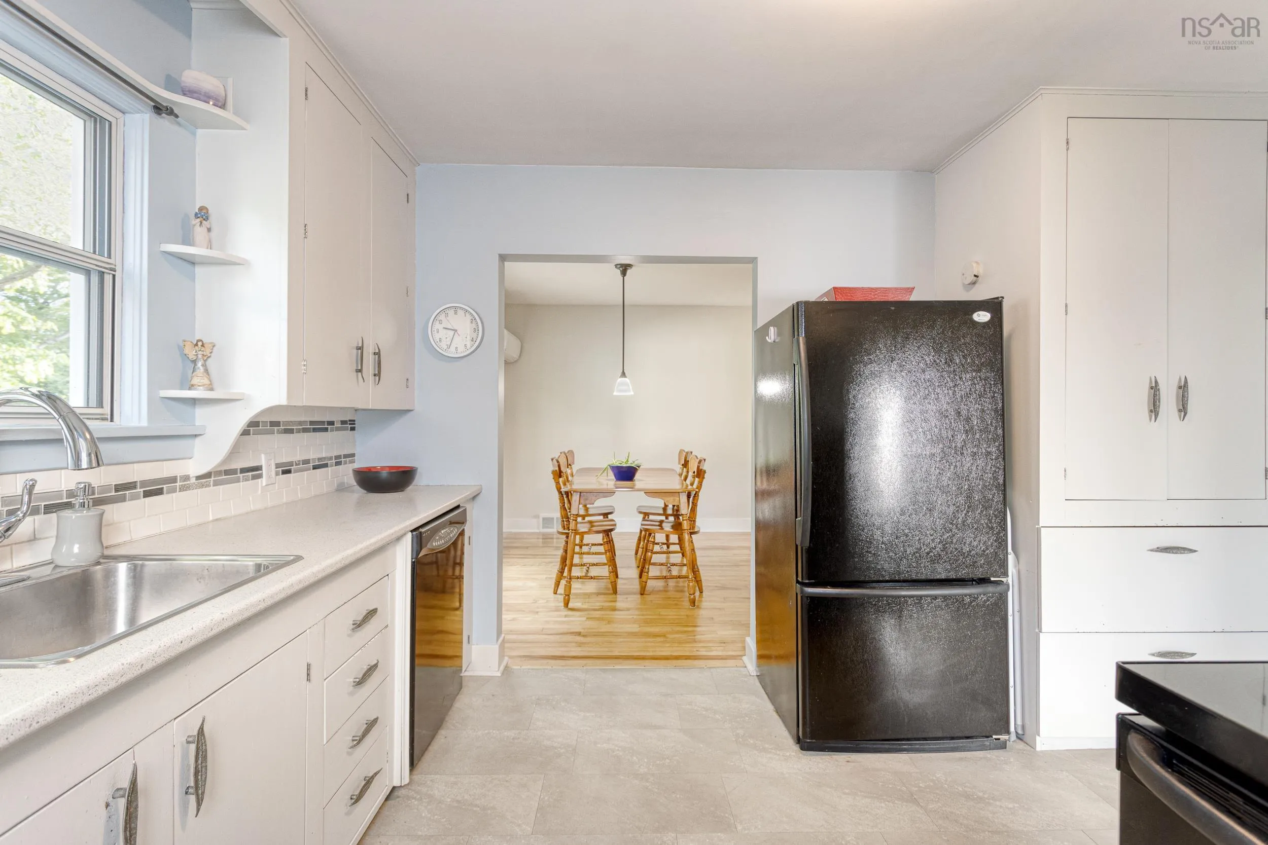 53 Milverton Road, Dartmouth, NS B2Y 0A8, 3 Bedrooms Bedrooms, ,1 BathroomBathrooms,Residential,For Sale,Milverton,202523123