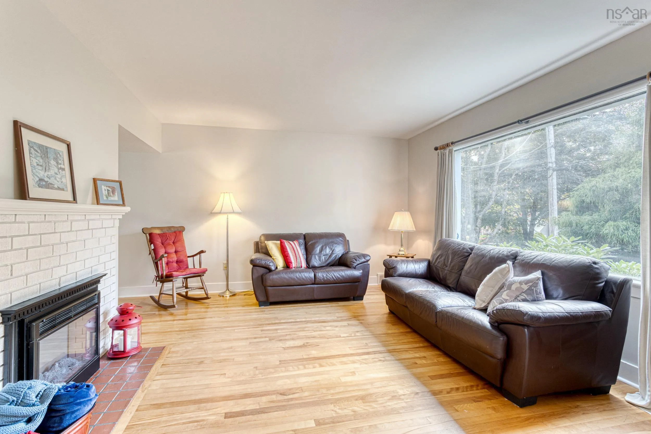 53 Milverton Road, Dartmouth, NS B2Y 0A8, 3 Bedrooms Bedrooms, ,1 BathroomBathrooms,Residential,For Sale,Milverton,202523123