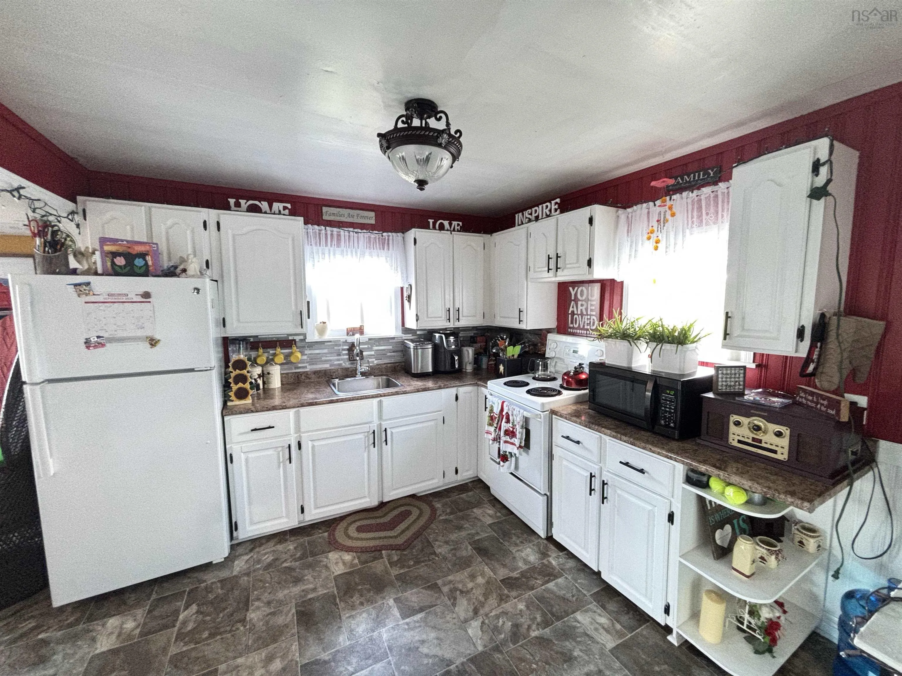 46 Quarry Road, Glace Bay, NS B1A 1G1, 3 Bedrooms Bedrooms, ,1 BathroomBathrooms,Residential,For Sale,Quarry,202523246
