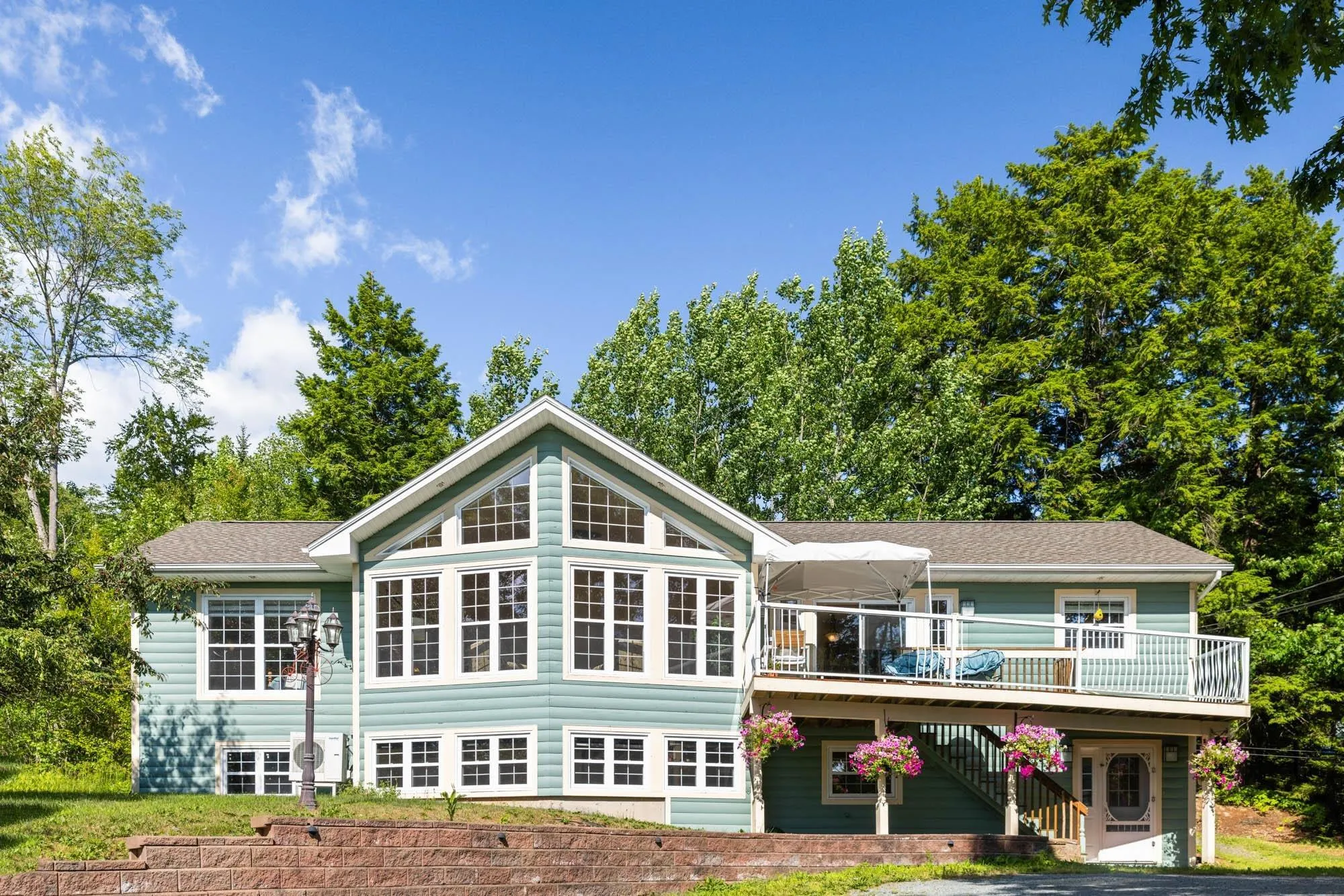 4038 Highway 2, Fletchers Lake, NS B2T 1A3, 5 Bedrooms Bedrooms, ,3 BathroomsBathrooms,Residential,For Sale,Highway 2,202518576