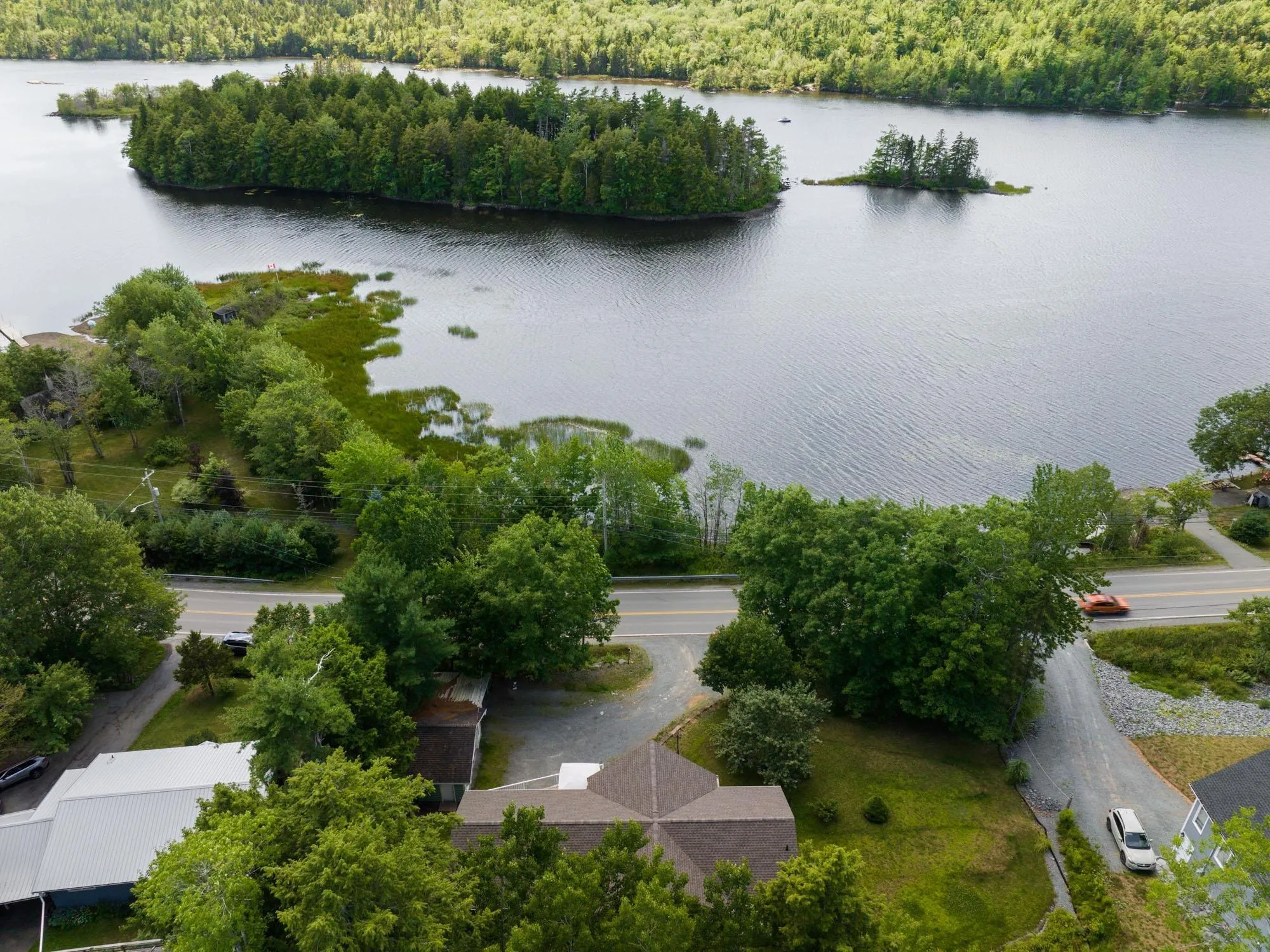 4038 Highway 2, Fletchers Lake, NS B2T 1A3, 5 Bedrooms Bedrooms, ,3 BathroomsBathrooms,Residential,For Sale,Highway 2,202518576