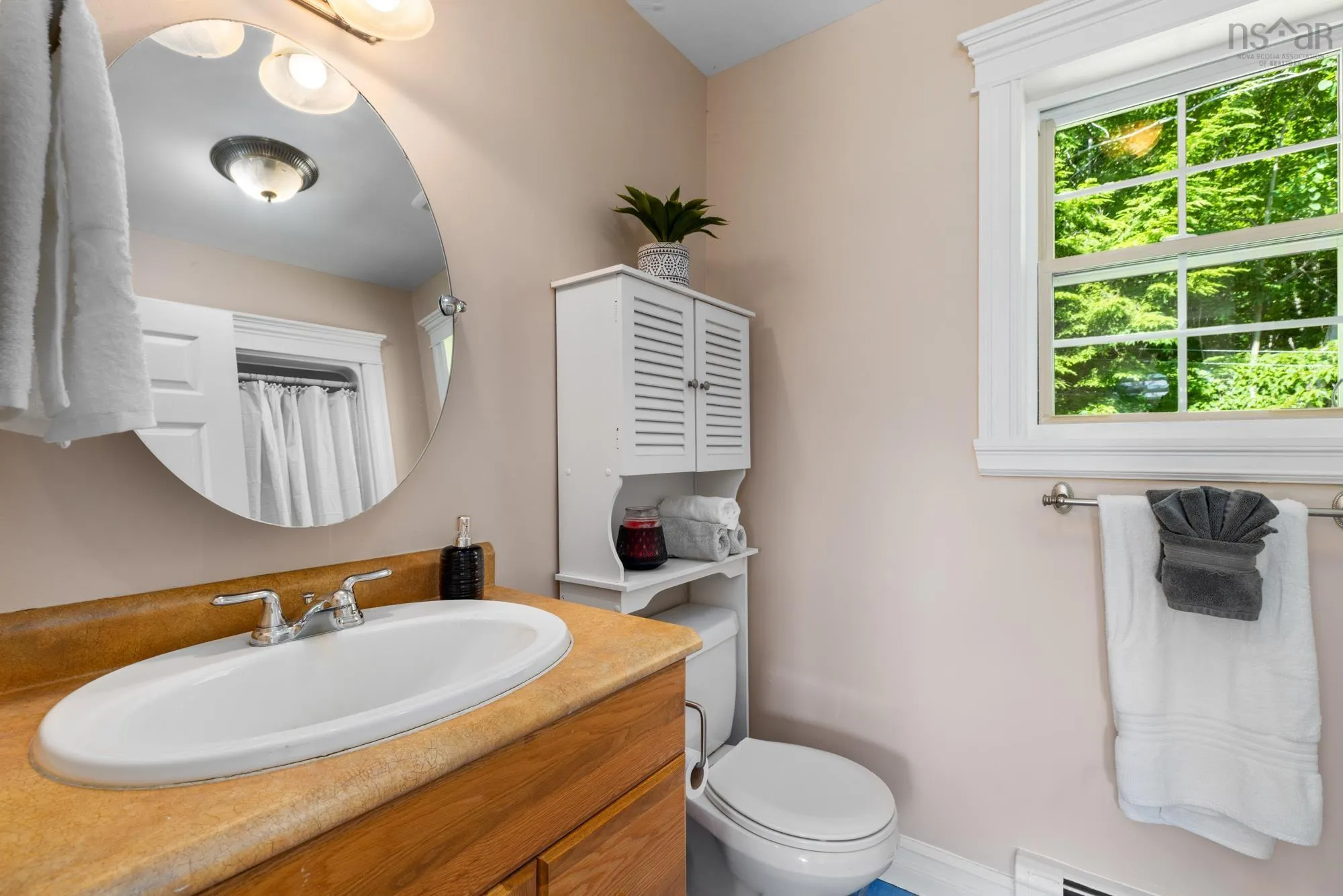 4038 Highway 2, Fletchers Lake, NS B2T 1A3, 5 Bedrooms Bedrooms, ,3 BathroomsBathrooms,Residential,For Sale,Highway 2,202518576