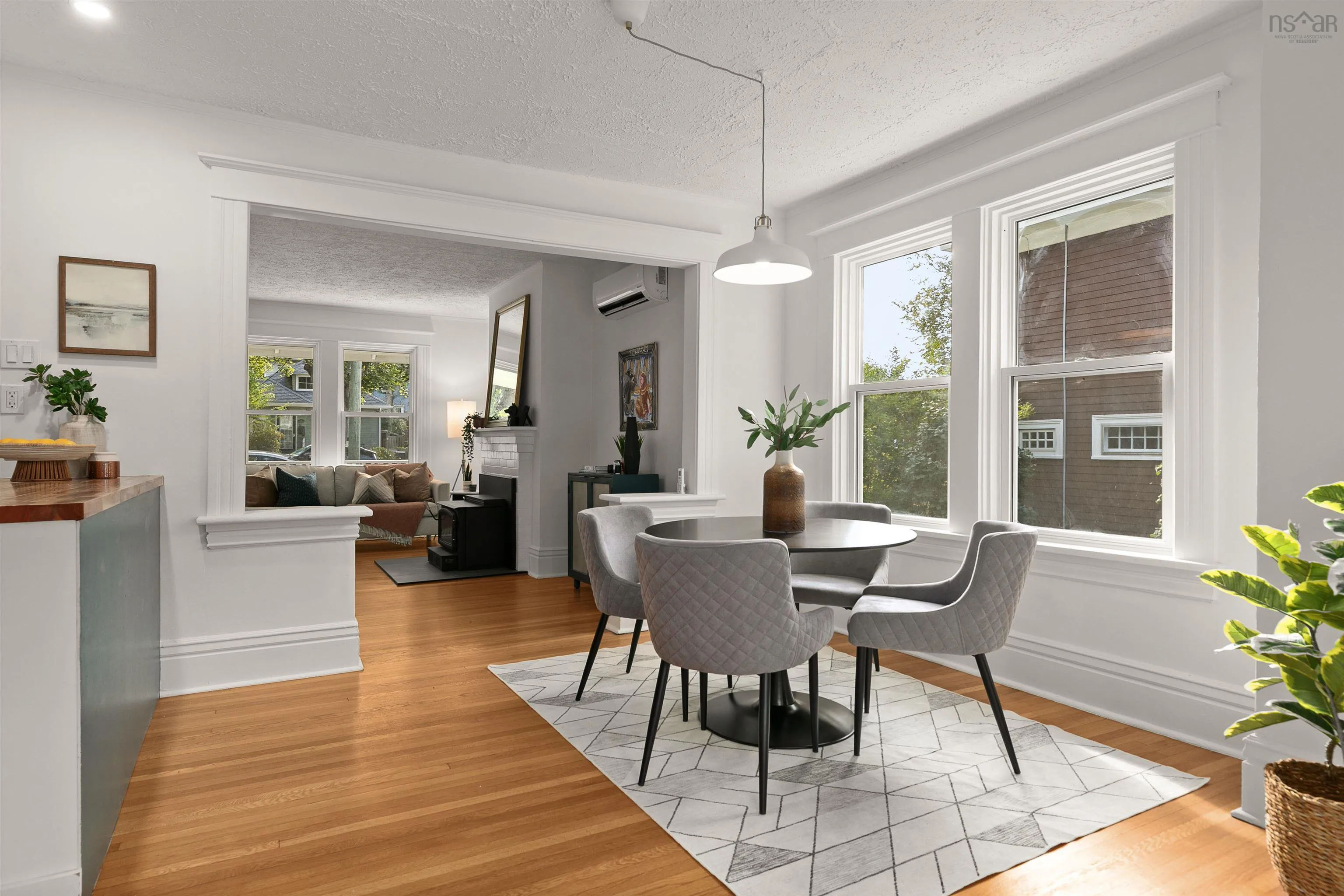 11 James Street, Dartmouth, NS B2Y 1R1, 3 Bedrooms Bedrooms, ,2 BathroomsBathrooms,Residential,For Sale,James,202524769