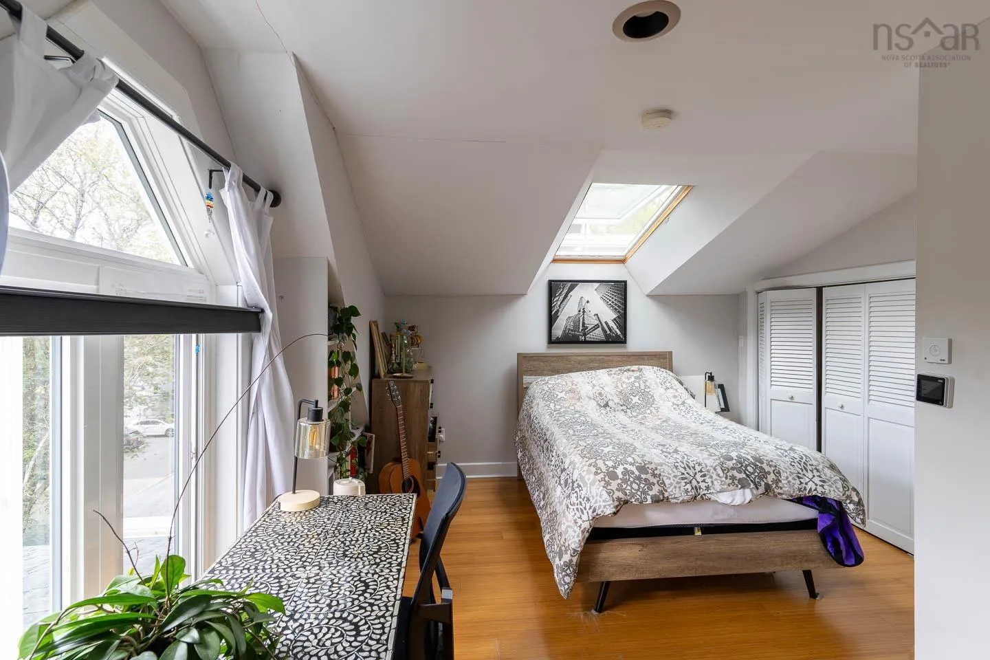 6040 South Street, Halifax Peninsula Ns B3h 1s7, ,Residential Income,For Sale,South,202424817