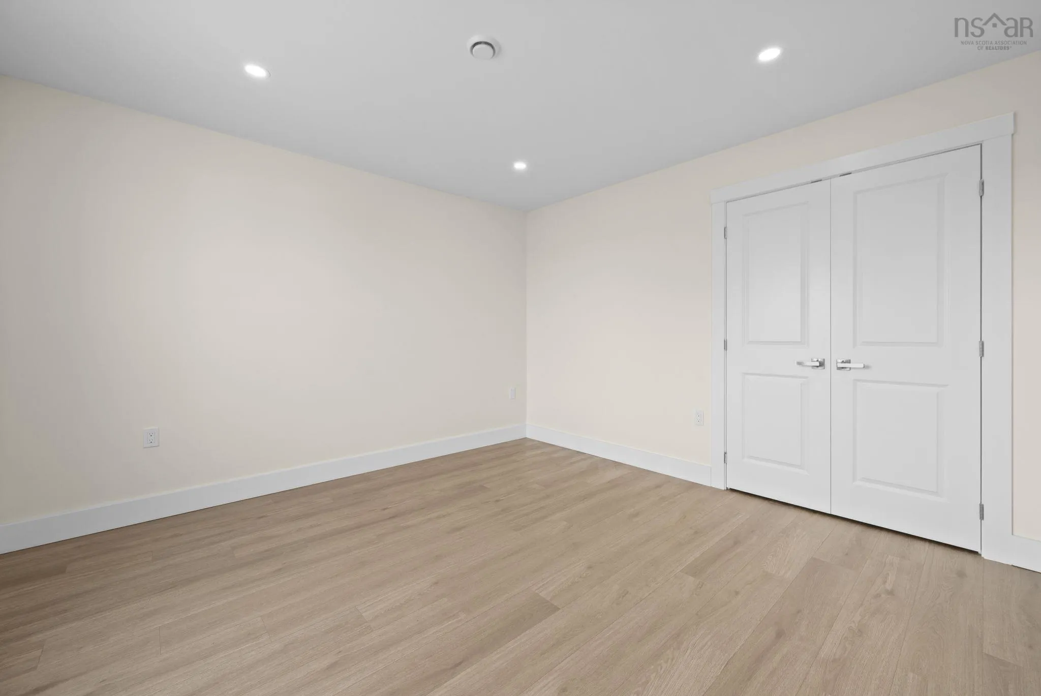 11 Baker Road, Terence Bay, NS B3T 1Y3, 3 Bedrooms Bedrooms, ,3 BathroomsBathrooms,Residential,For Sale,Baker,202518490