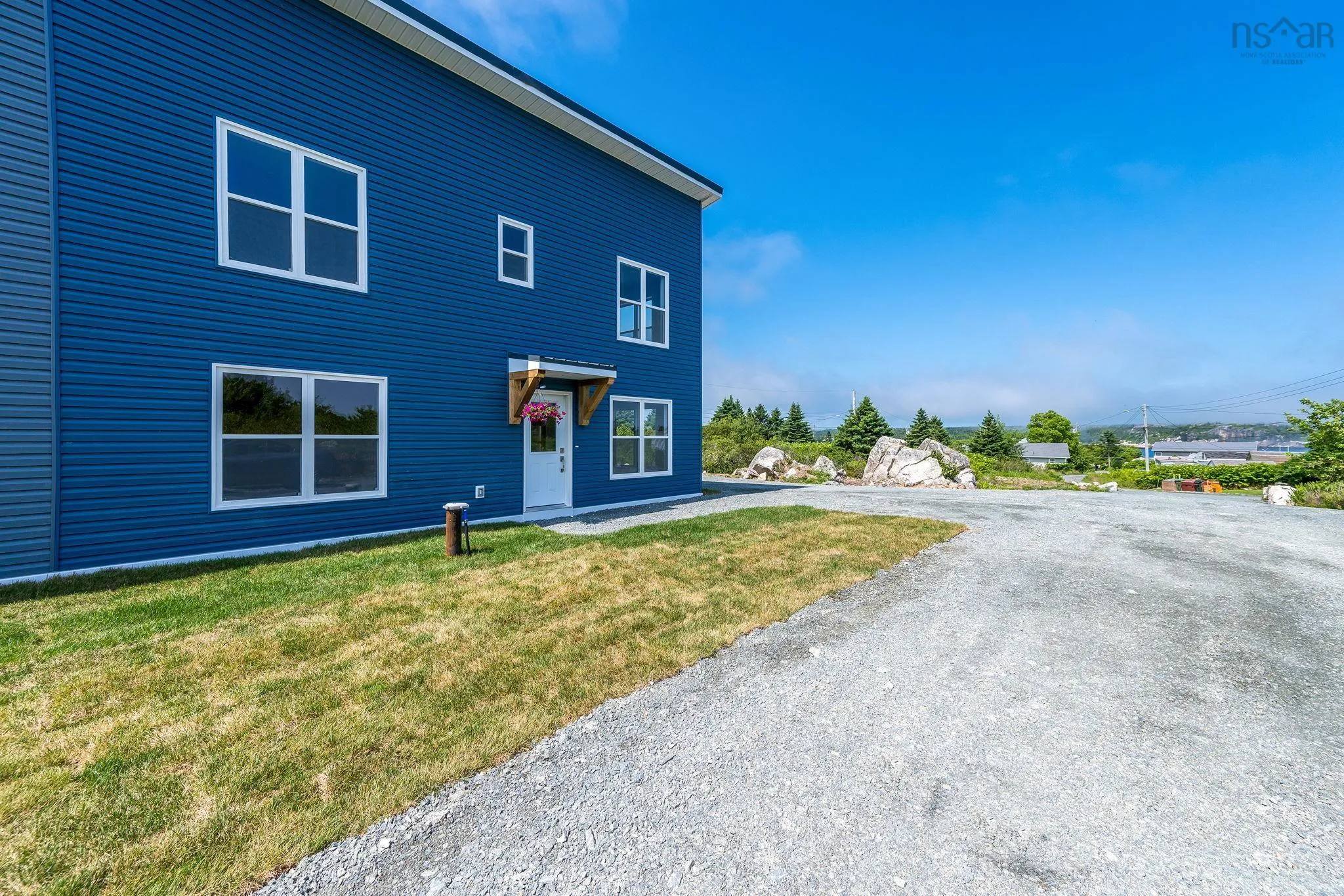 11 Baker Road, Terence Bay, NS B3T 1Y3, 3 Bedrooms Bedrooms, ,3 BathroomsBathrooms,Residential,For Sale,Baker,202518490