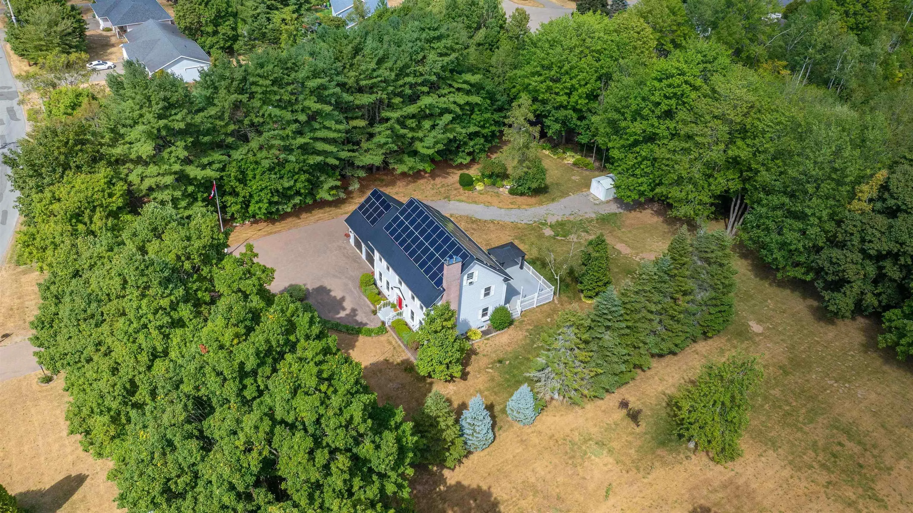 156 Brown Street, Berwick, NS B0P 1E0, 5 Bedrooms Bedrooms, ,5 BathroomsBathrooms,Residential,For Sale,Brown,202521846