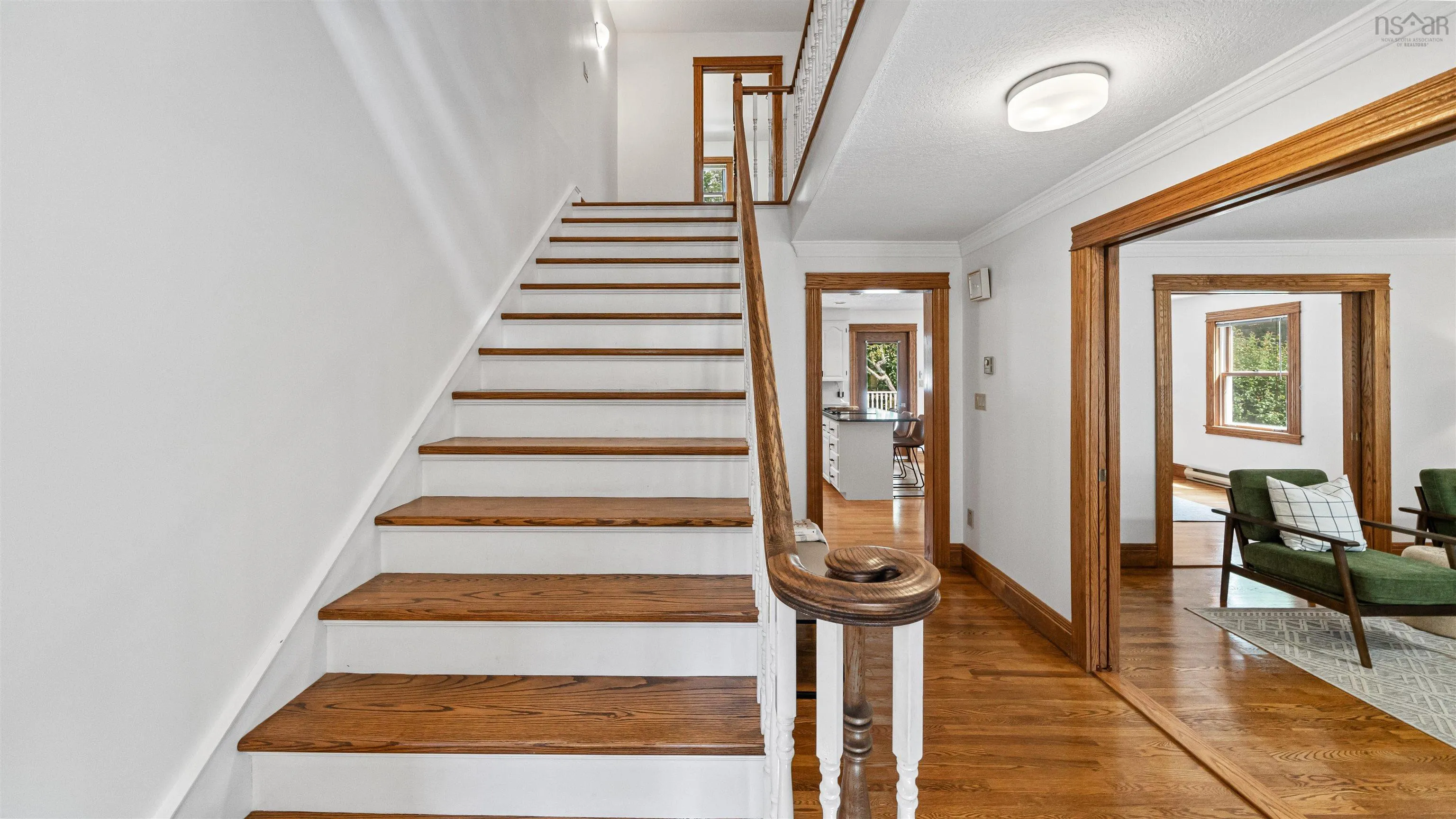 156 Brown Street, Berwick, NS B0P 1E0, 5 Bedrooms Bedrooms, ,5 BathroomsBathrooms,Residential,For Sale,Brown,202521846