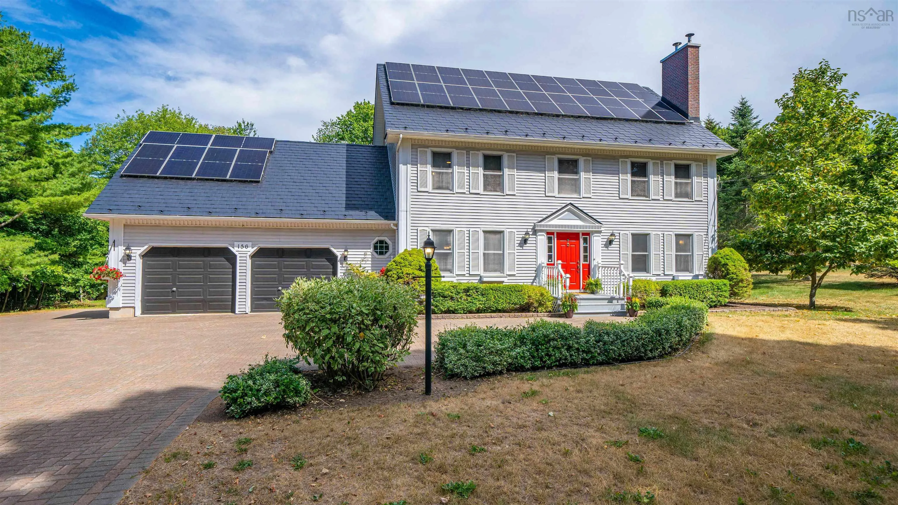 156 Brown Street, Berwick, NS B0P 1E0, 5 Bedrooms Bedrooms, ,5 BathroomsBathrooms,Residential,For Sale,Brown,202521846