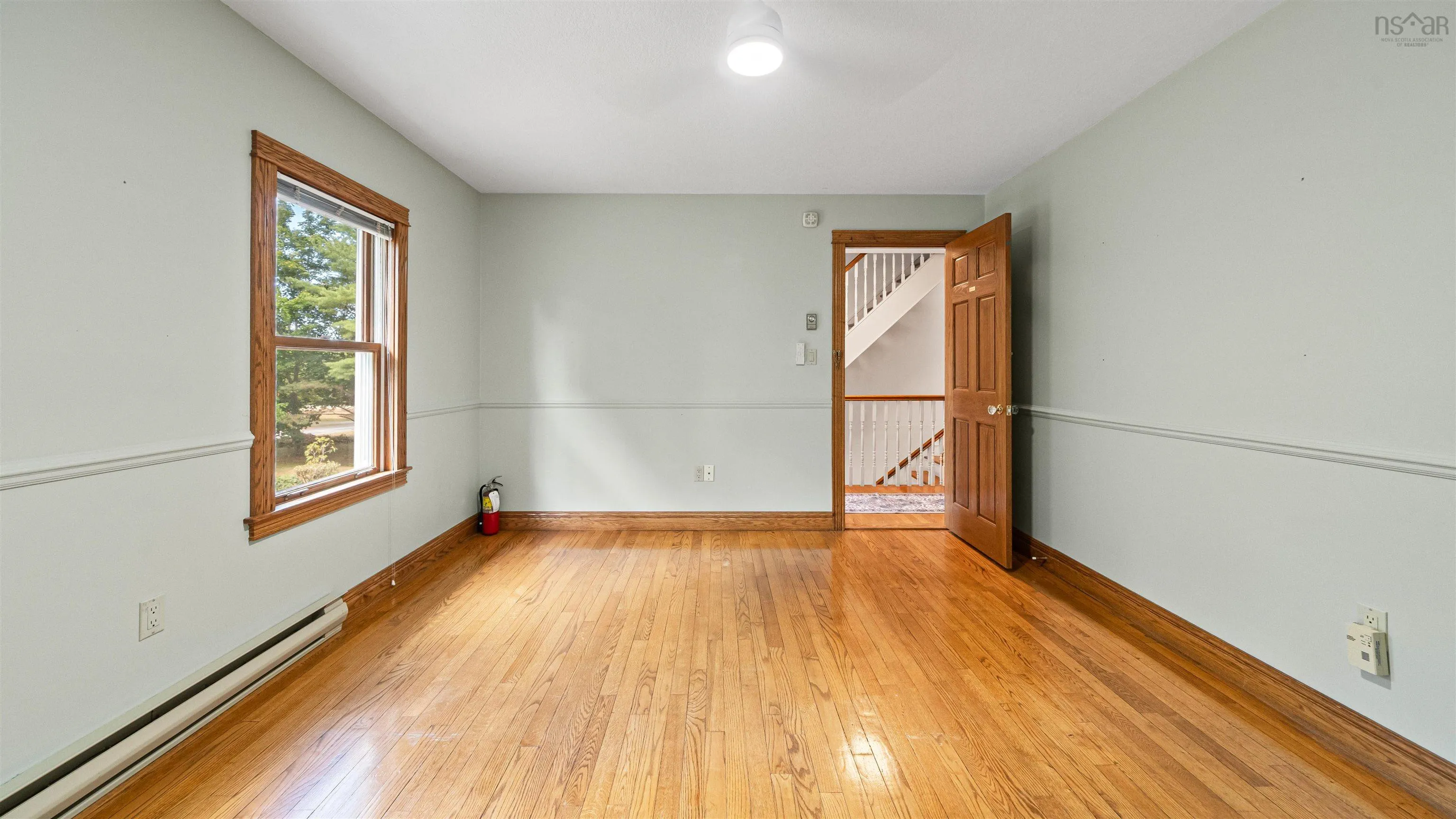 156 Brown Street, Berwick, NS B0P 1E0, 5 Bedrooms Bedrooms, ,5 BathroomsBathrooms,Residential,For Sale,Brown,202521846
