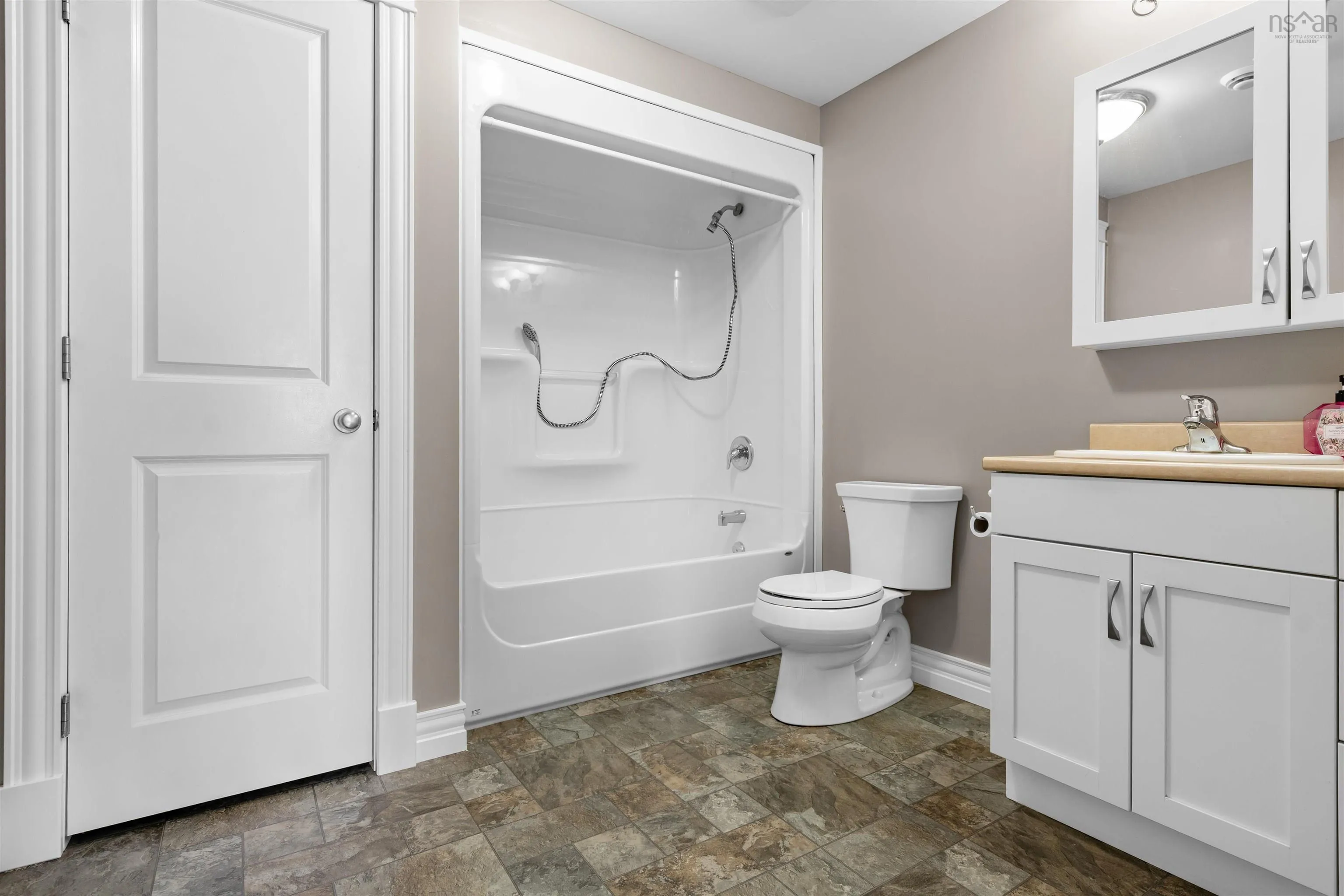 765 Dan Fraser Road, Greenhill Ns B0k 2a0, 4 Bedrooms Bedrooms, ,3 BathroomsBathrooms,Residential,For Sale,Dan Fraser,202508572