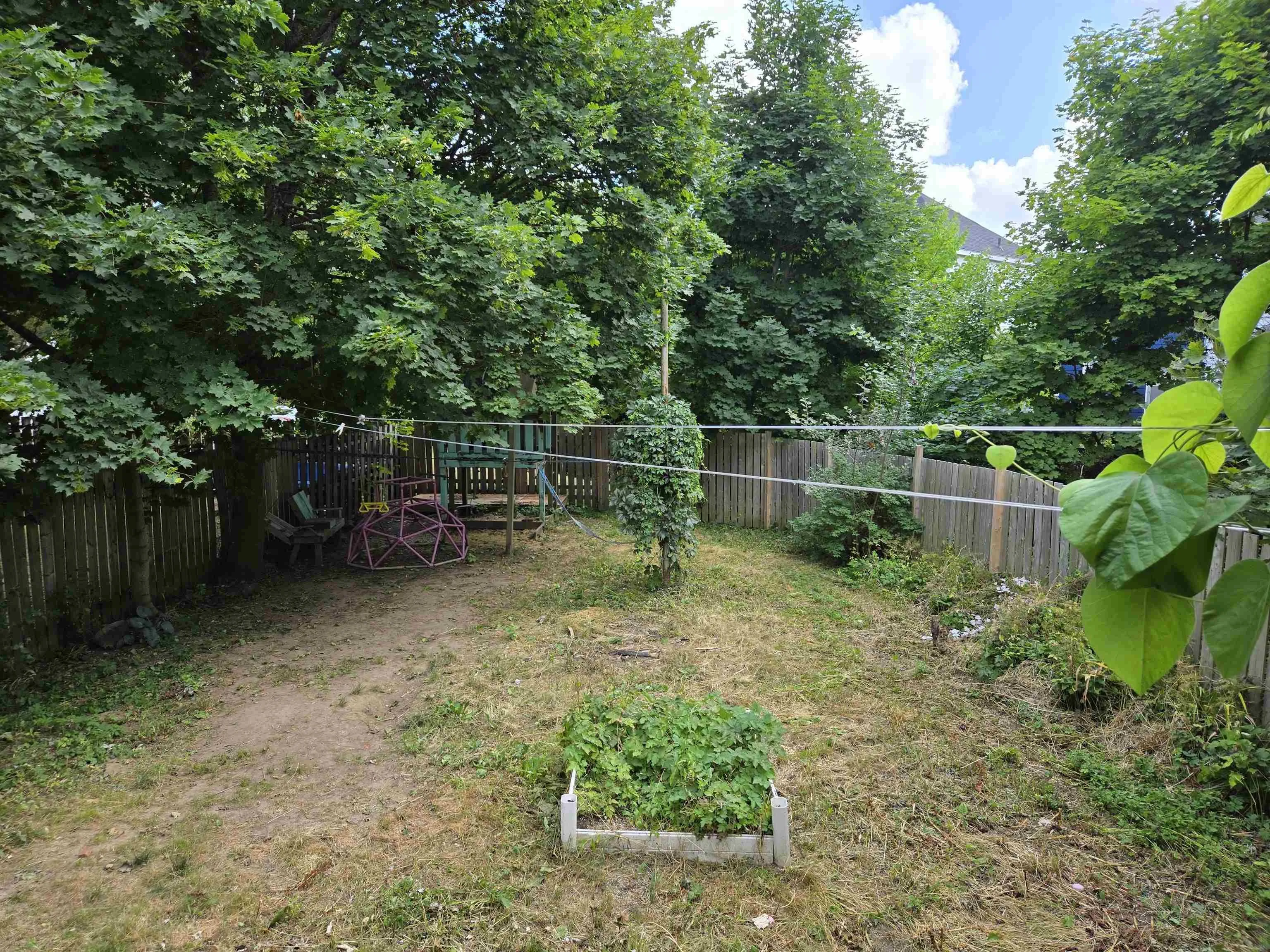 106 Brookland Street, Sydney, NS B1P 5B4, 5 Bedrooms Bedrooms, ,2 BathroomsBathrooms,Residential,For Sale,Brookland,202520848