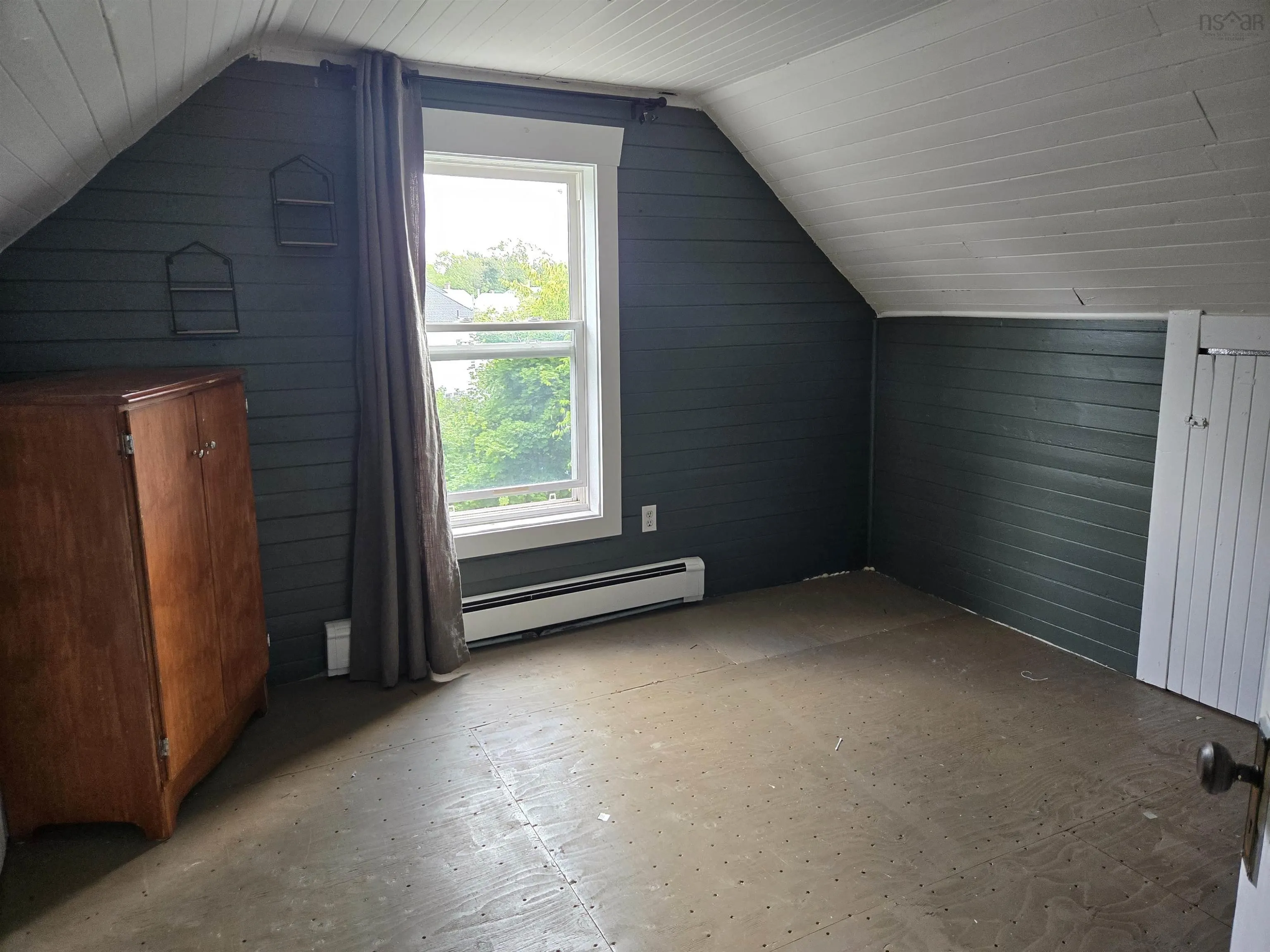 106 Brookland Street, Sydney, NS B1P 5B4, 5 Bedrooms Bedrooms, ,2 BathroomsBathrooms,Residential,For Sale,Brookland,202520848
