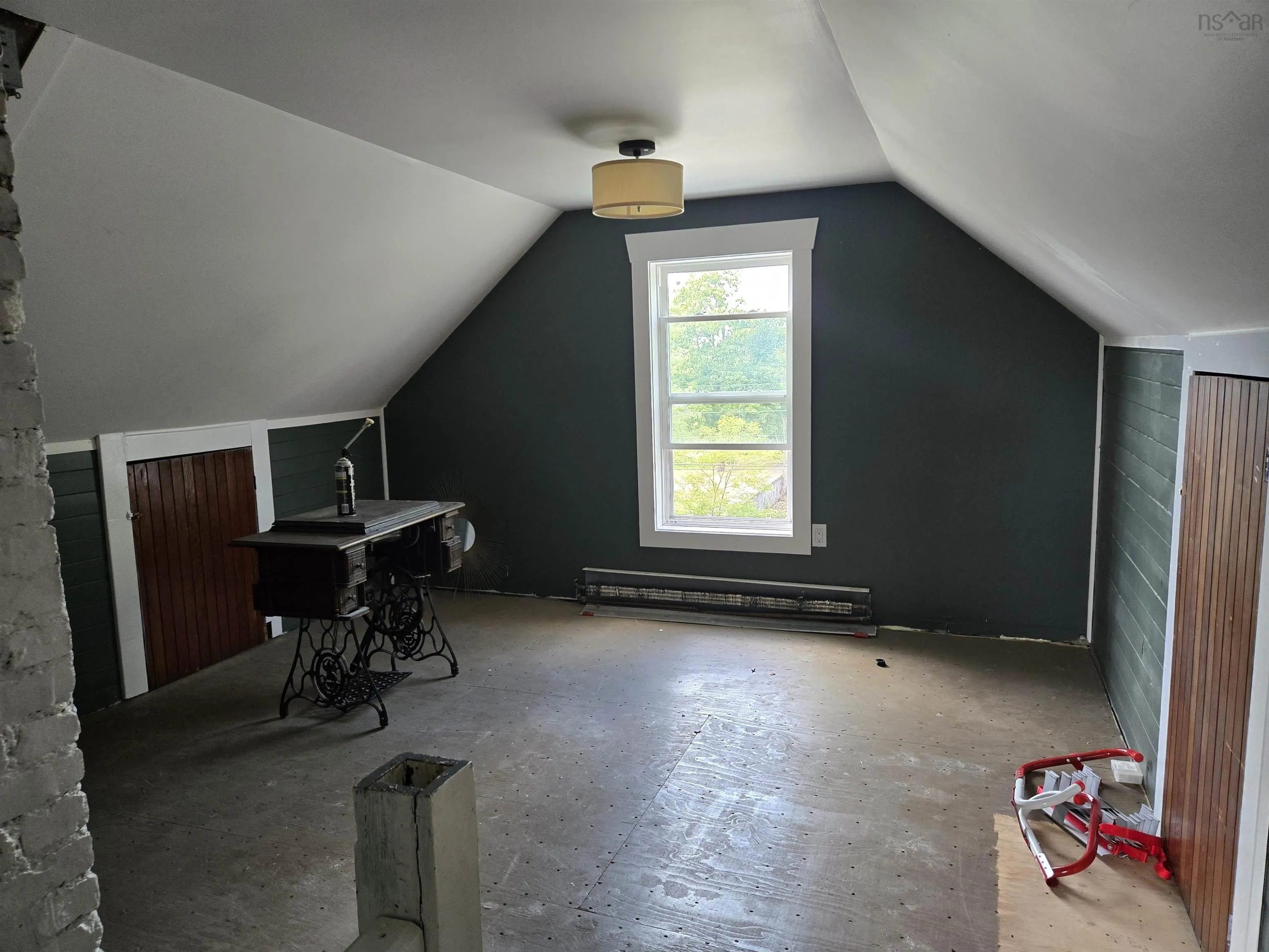 106 Brookland Street, Sydney, NS B1P 5B4, 5 Bedrooms Bedrooms, ,2 BathroomsBathrooms,Residential,For Sale,Brookland,202520848