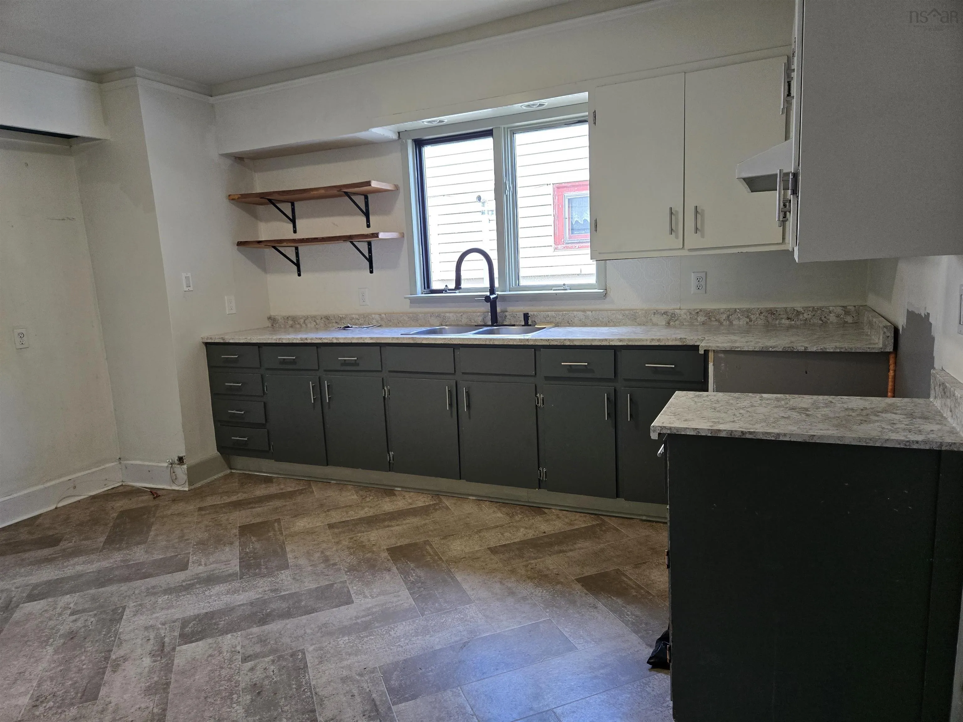 106 Brookland Street, Sydney, NS B1P 5B4, 5 Bedrooms Bedrooms, ,2 BathroomsBathrooms,Residential,For Sale,Brookland,202520848