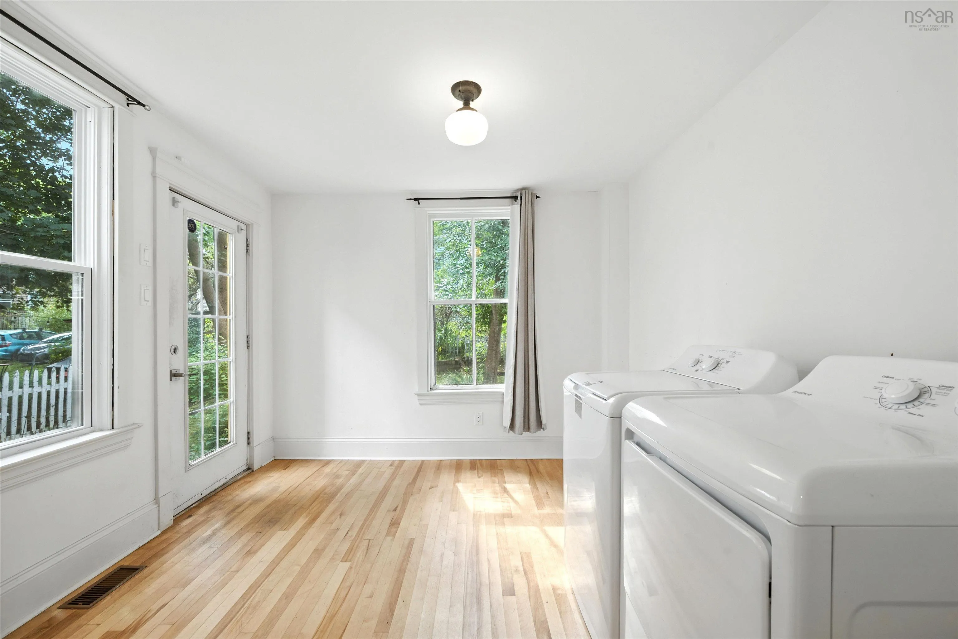 2646 Northwood Terrace, Halifax, NS B3K 3S7, 3 Bedrooms Bedrooms, ,1 BathroomBathrooms,Residential,For Sale,Northwood,202523243