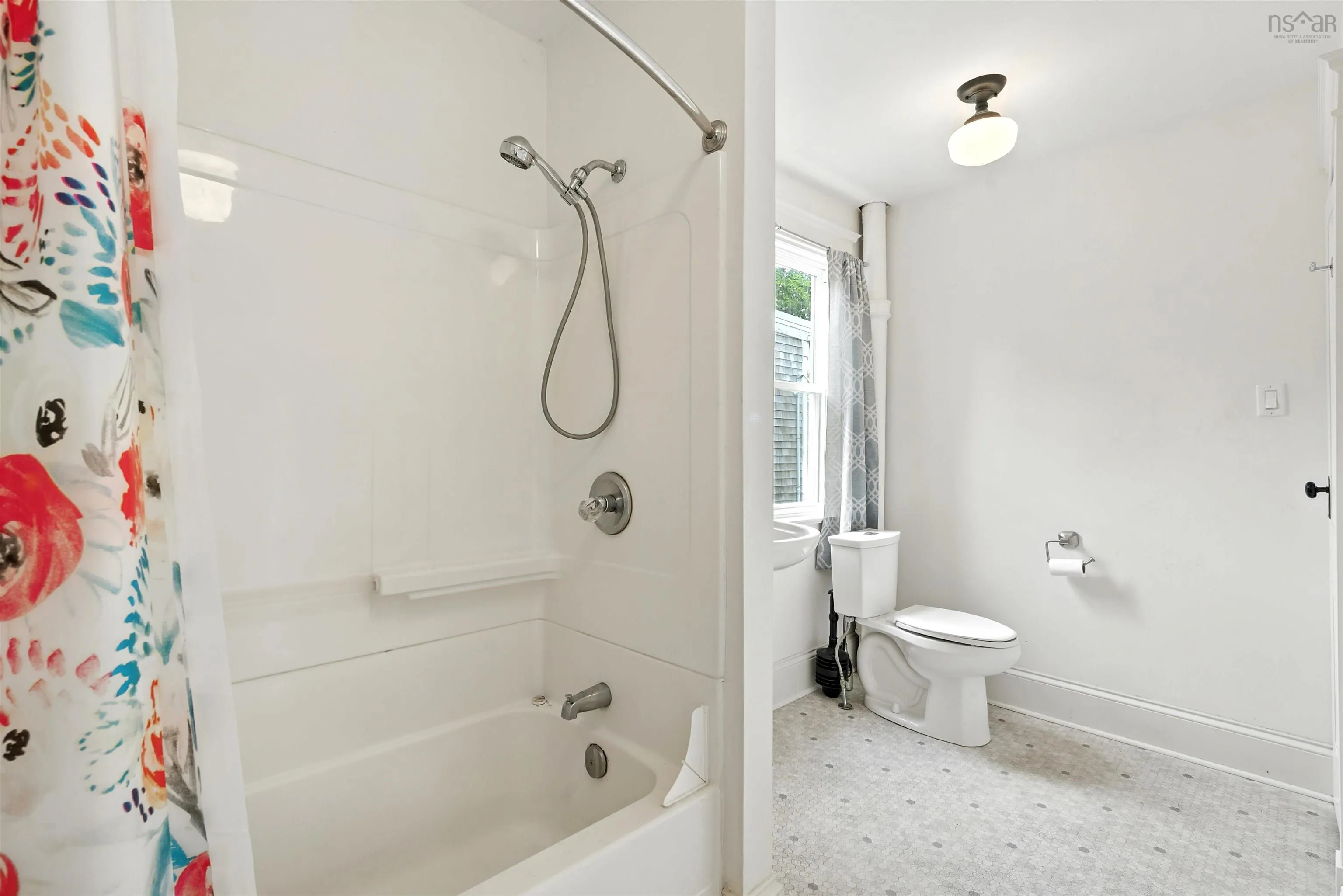 2646 Northwood Terrace, Halifax, NS B3K 3S7, 3 Bedrooms Bedrooms, ,1 BathroomBathrooms,Residential,For Sale,Northwood,202523243