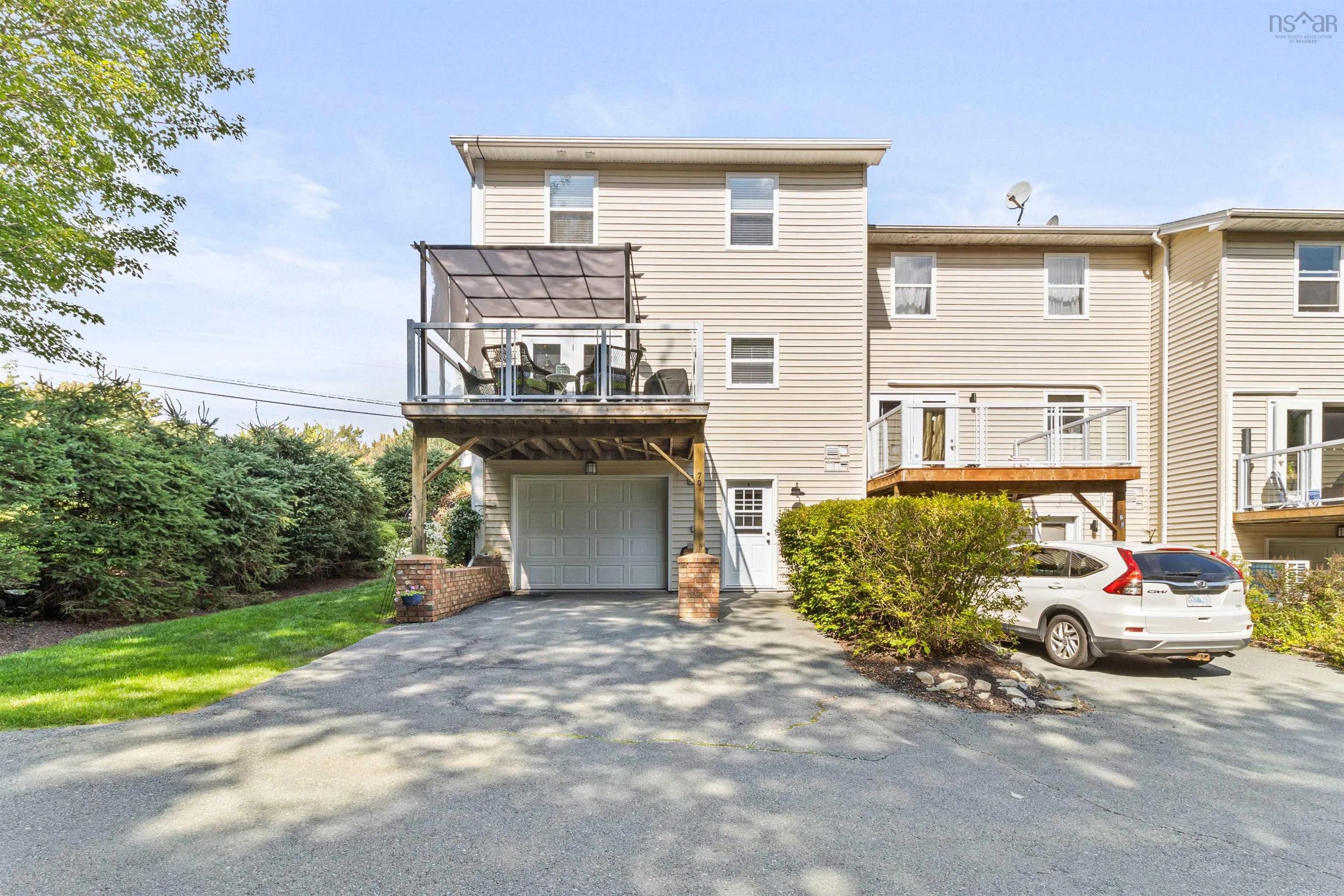 70 Southgate Drive, Bedford, NS B4A 4K8, 3 Bedrooms Bedrooms, ,4 BathroomsBathrooms,Residential,For Sale,Southgate,202523956