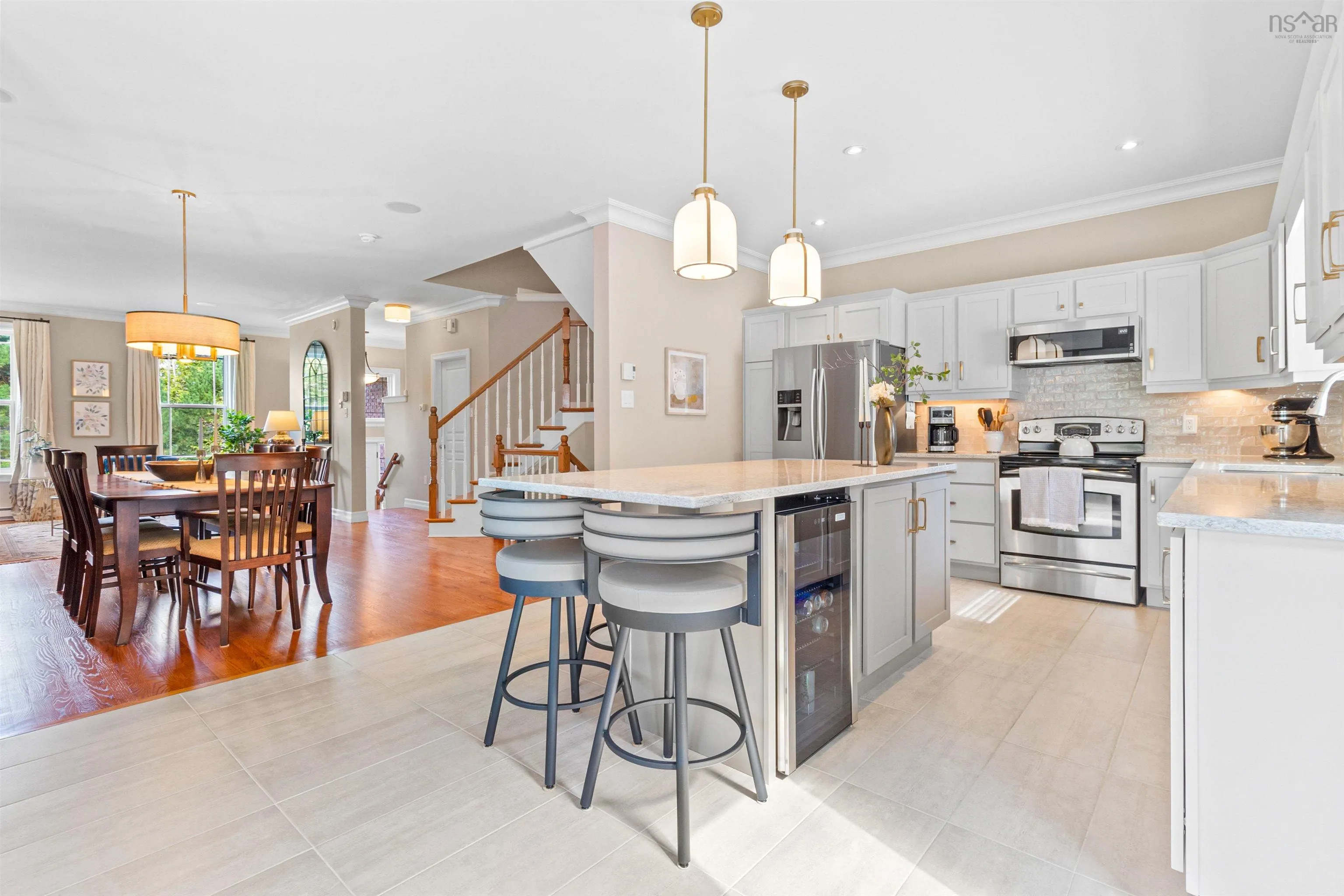 70 Southgate Drive, Bedford, NS B4A 4K8, 3 Bedrooms Bedrooms, ,4 BathroomsBathrooms,Residential,For Sale,Southgate,202523956