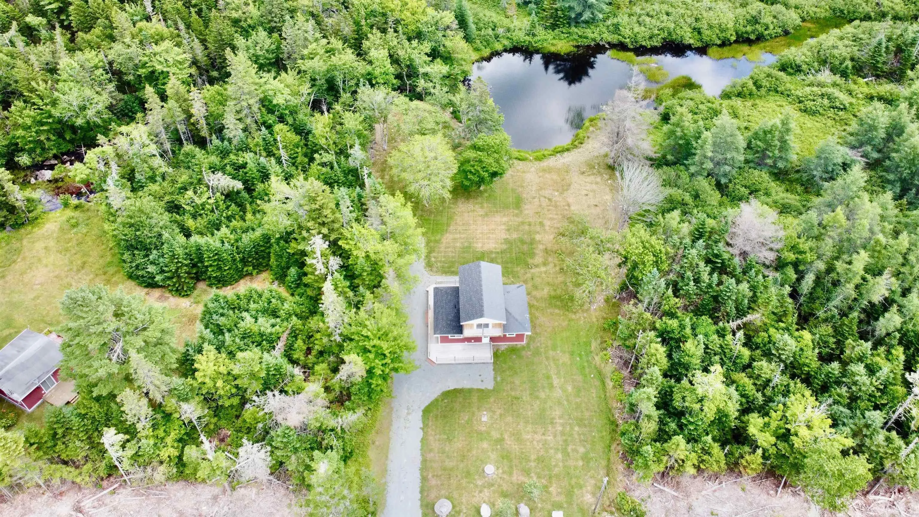 1988 New Chester Road, New Chester, NS B0J 2K0, 3 Bedrooms Bedrooms, ,2 BathroomsBathrooms,Residential,For Sale,New Chester,202519302